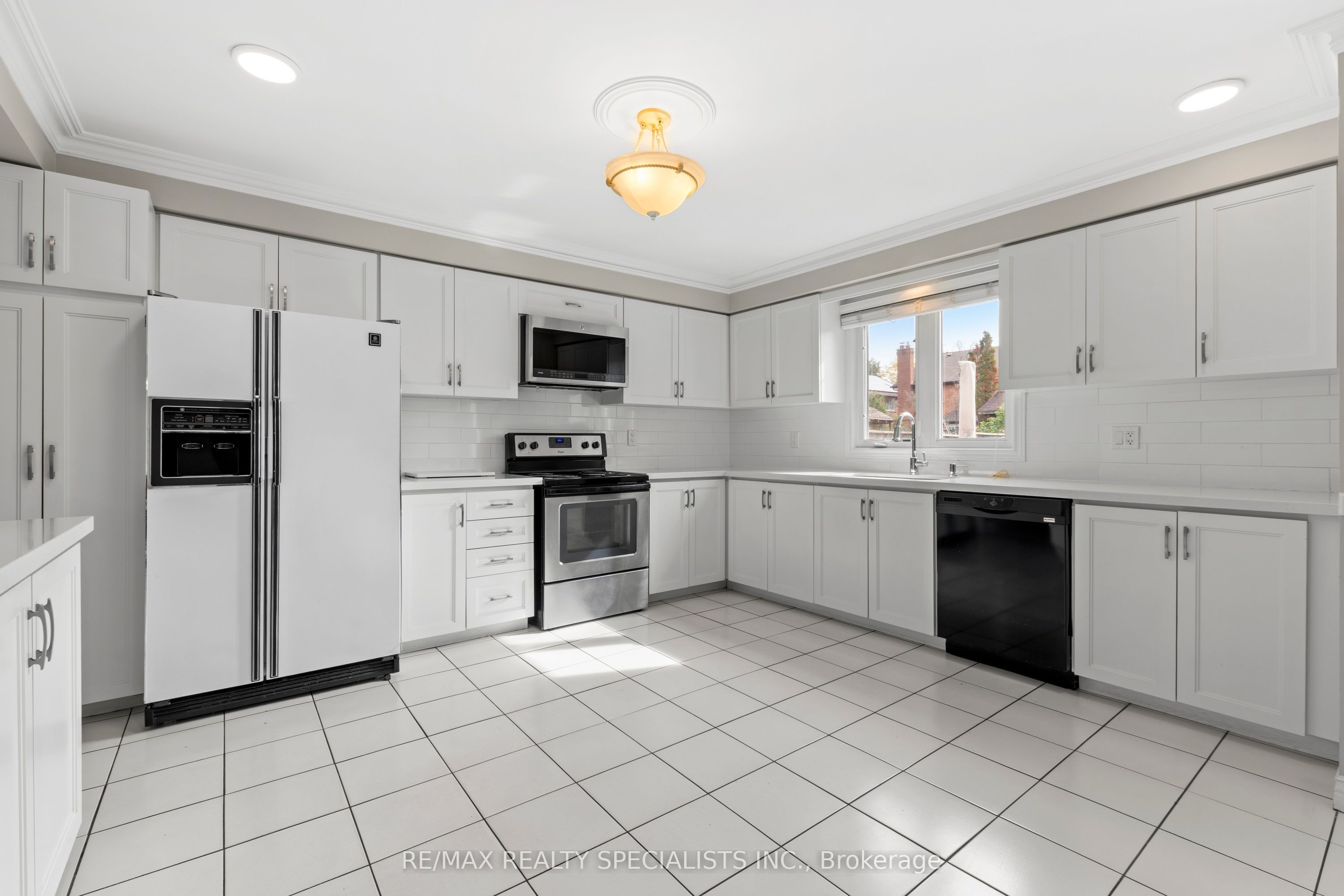 3022 Cornish Road Property Photo 5