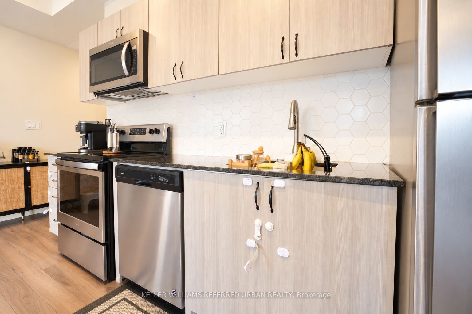 630 Rogers Road 25 Property Photo 16