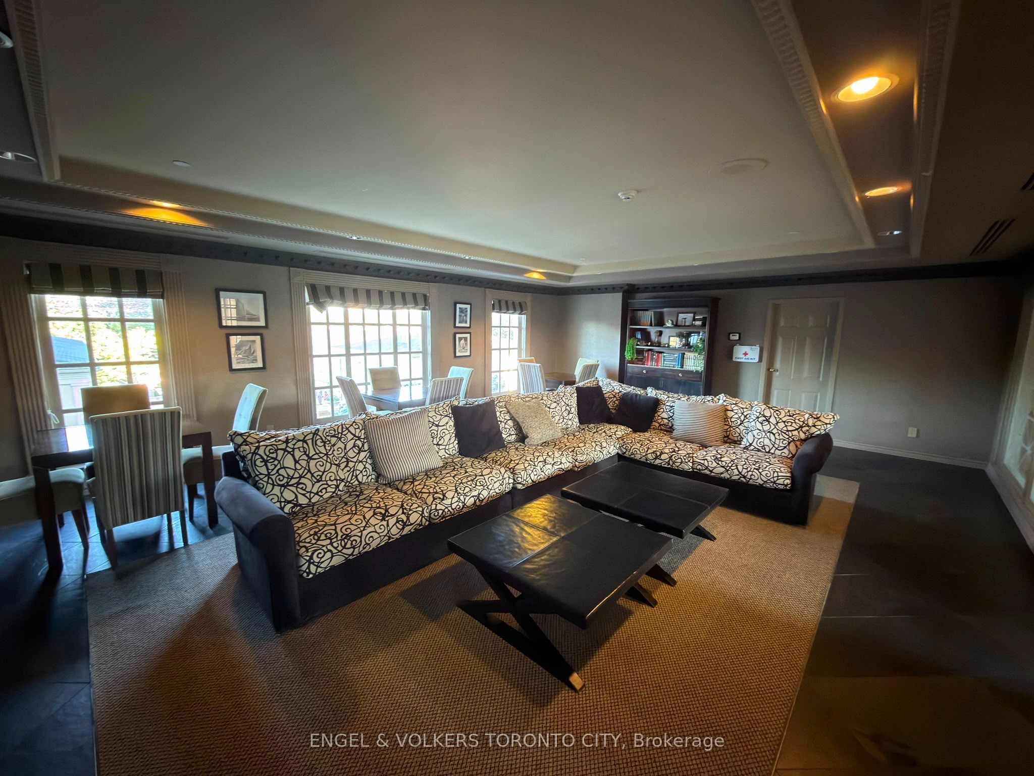 2285 Lake Shore Boulevard W 1204 Property Photo 11
