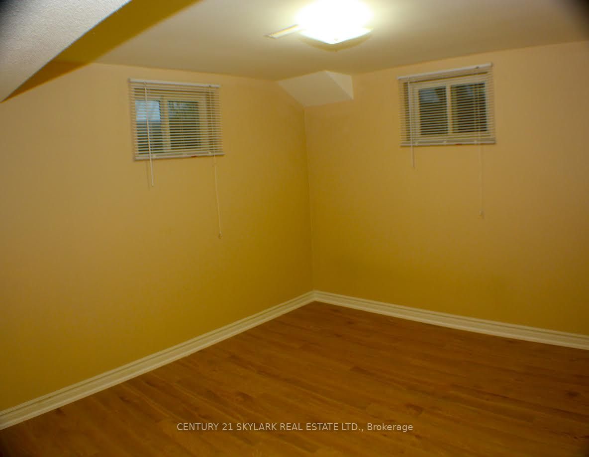 173 Lech Walesa Drive Property Photo 18