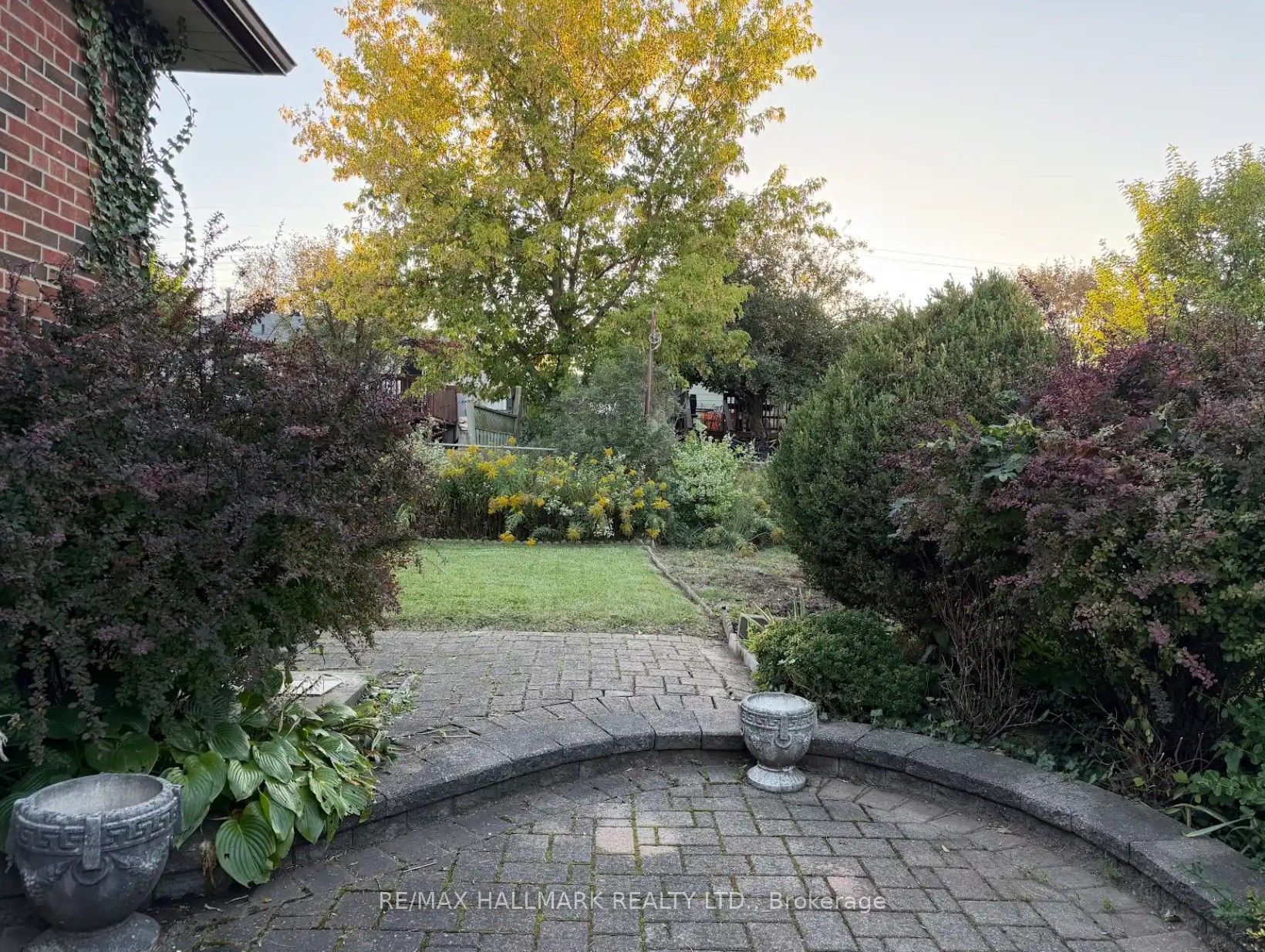 12 Tammy Lane Property Photo 47