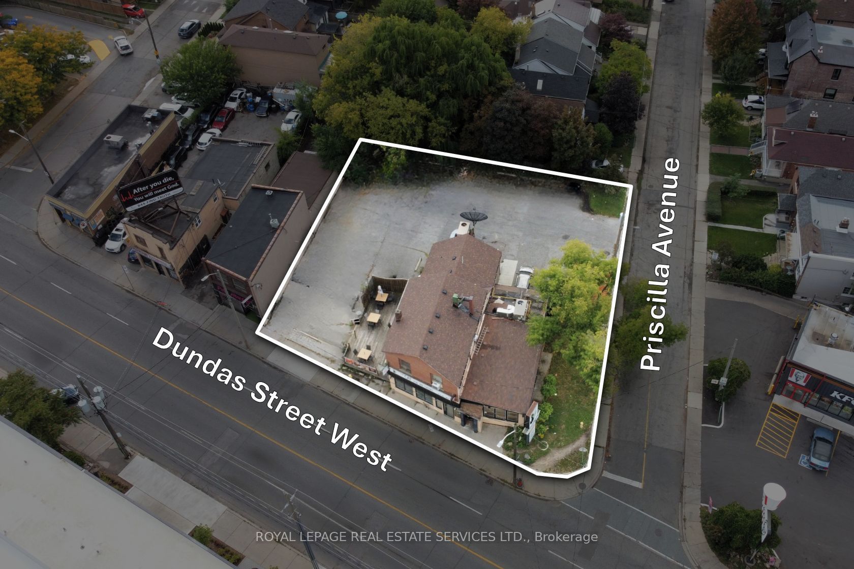3513 Dundas Street W Property Photo 1