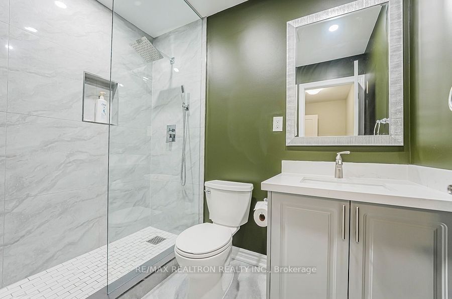 30 Vaudeville Drive Main Property Photo 29