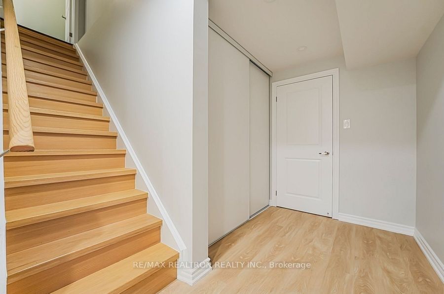 30 Vaudeville Drive Main Property Photo 30
