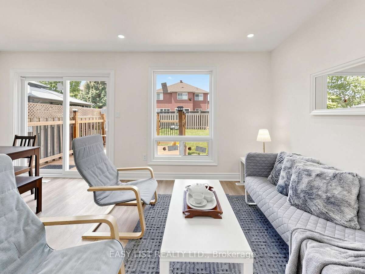 16 Mount Fuji Crescent Property Photo 9
