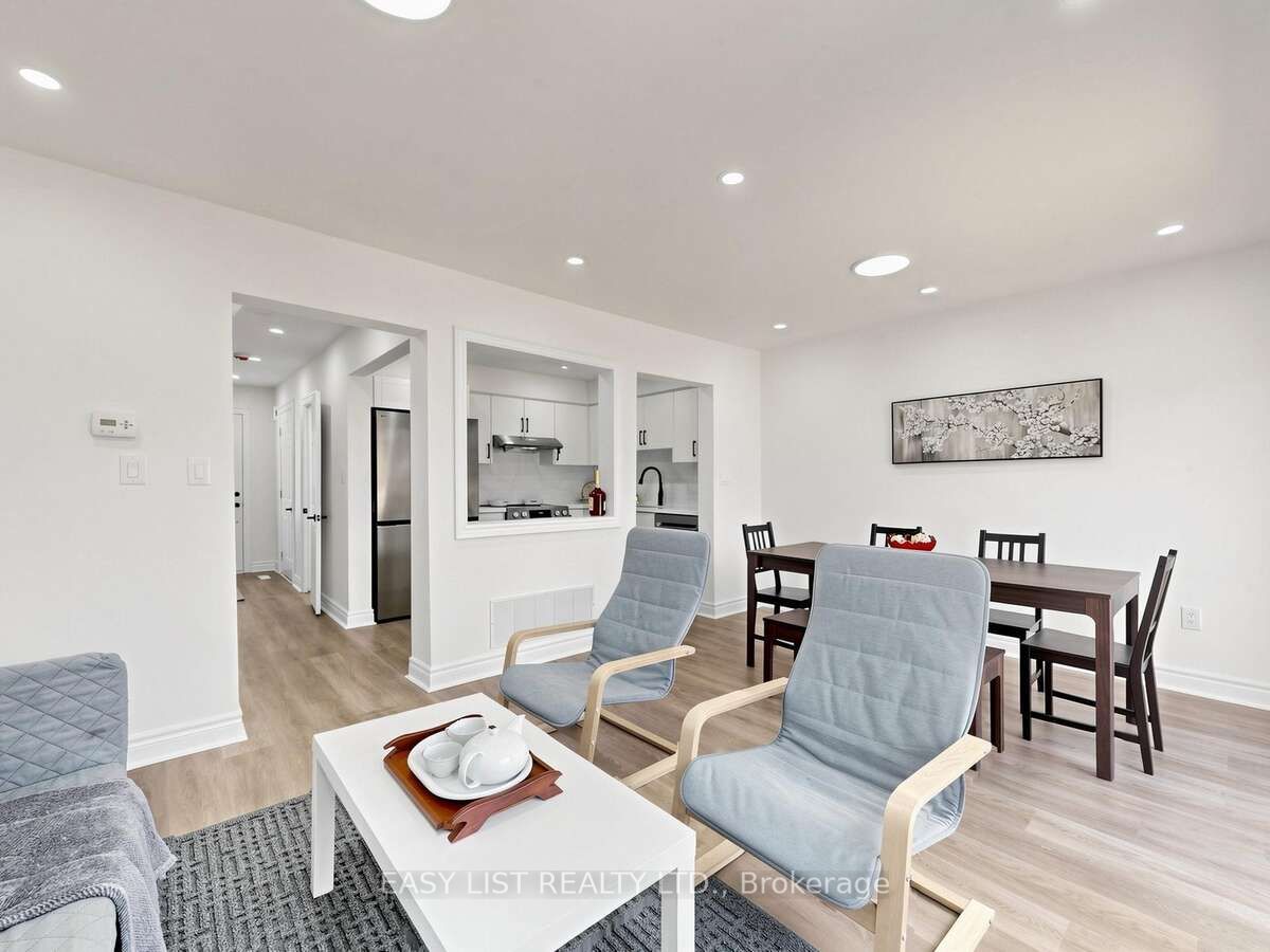 16 Mount Fuji Crescent Property Photo 10