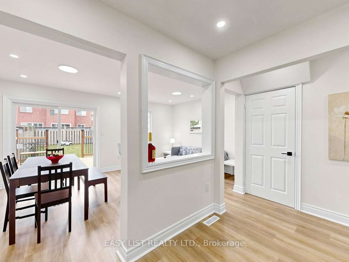 16 Mount Fuji Crescent Property Photo 17