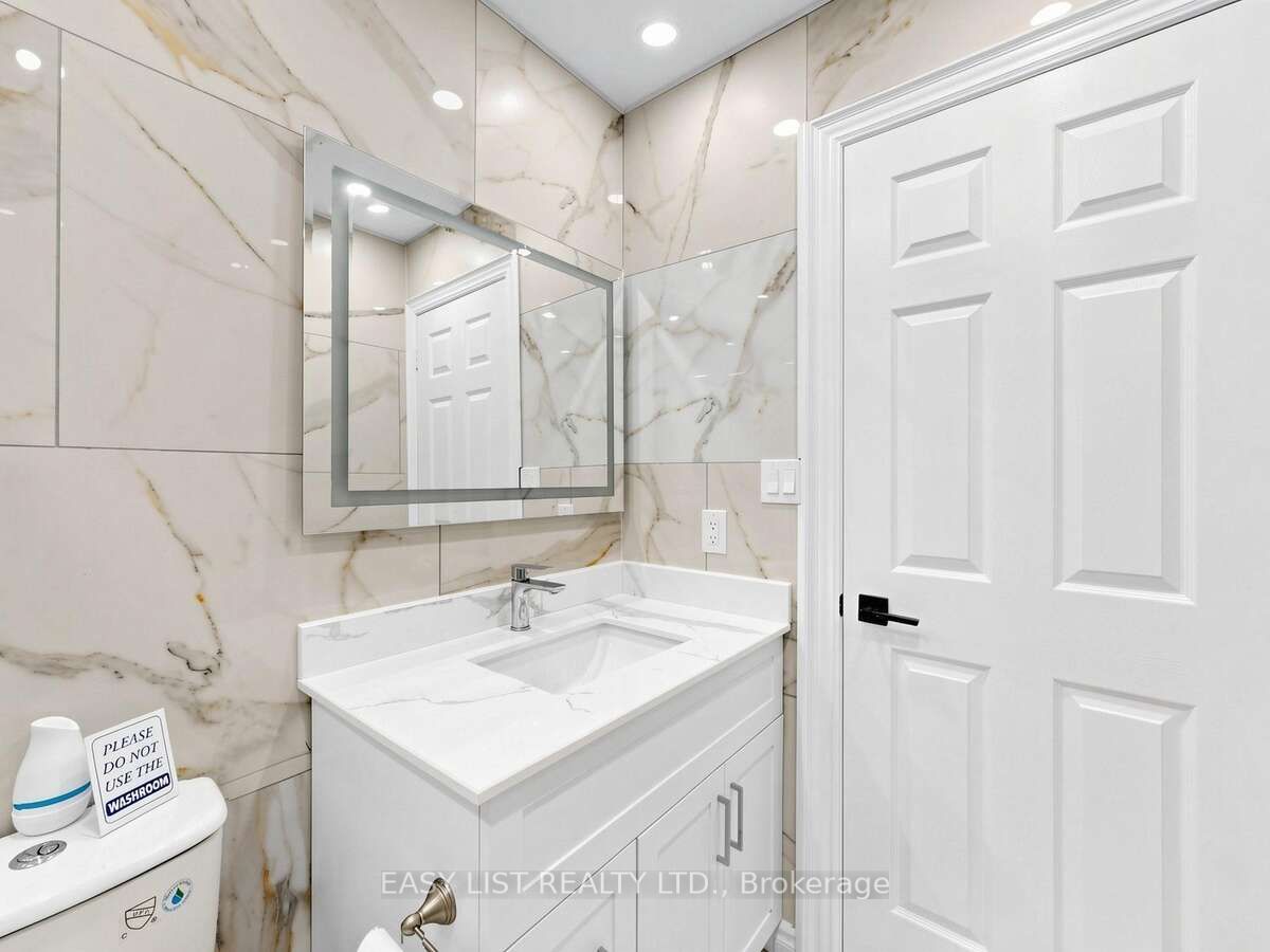 16 Mount Fuji Crescent Property Photo 32