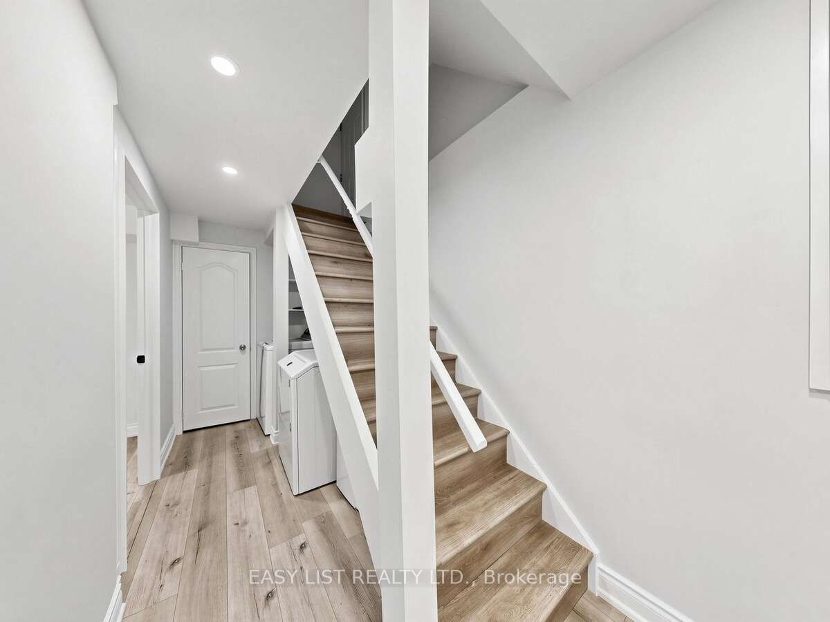 16 Mount Fuji Crescent Property Photo 33