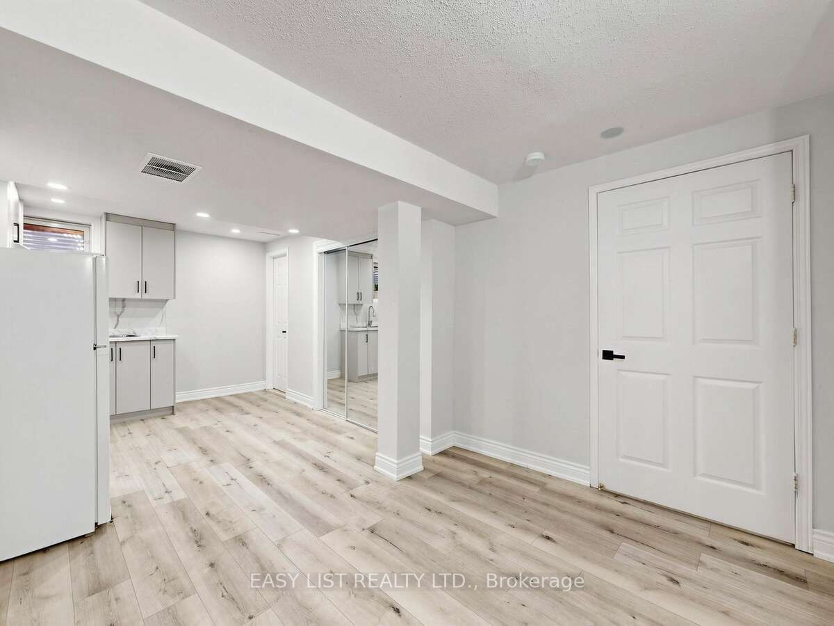 16 Mount Fuji Crescent Property Photo 36