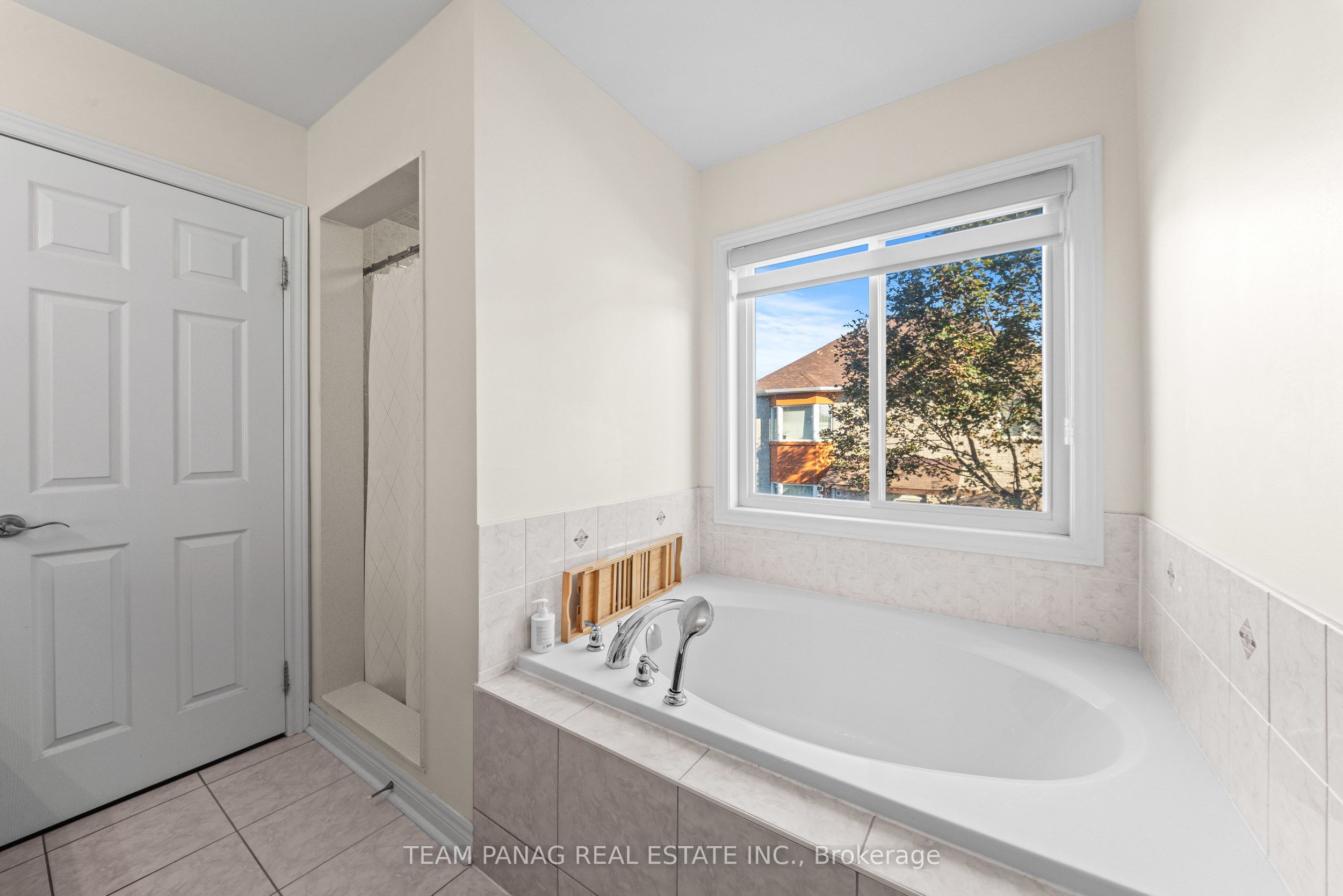 124 Watsonbrook Drive Property Photo 29