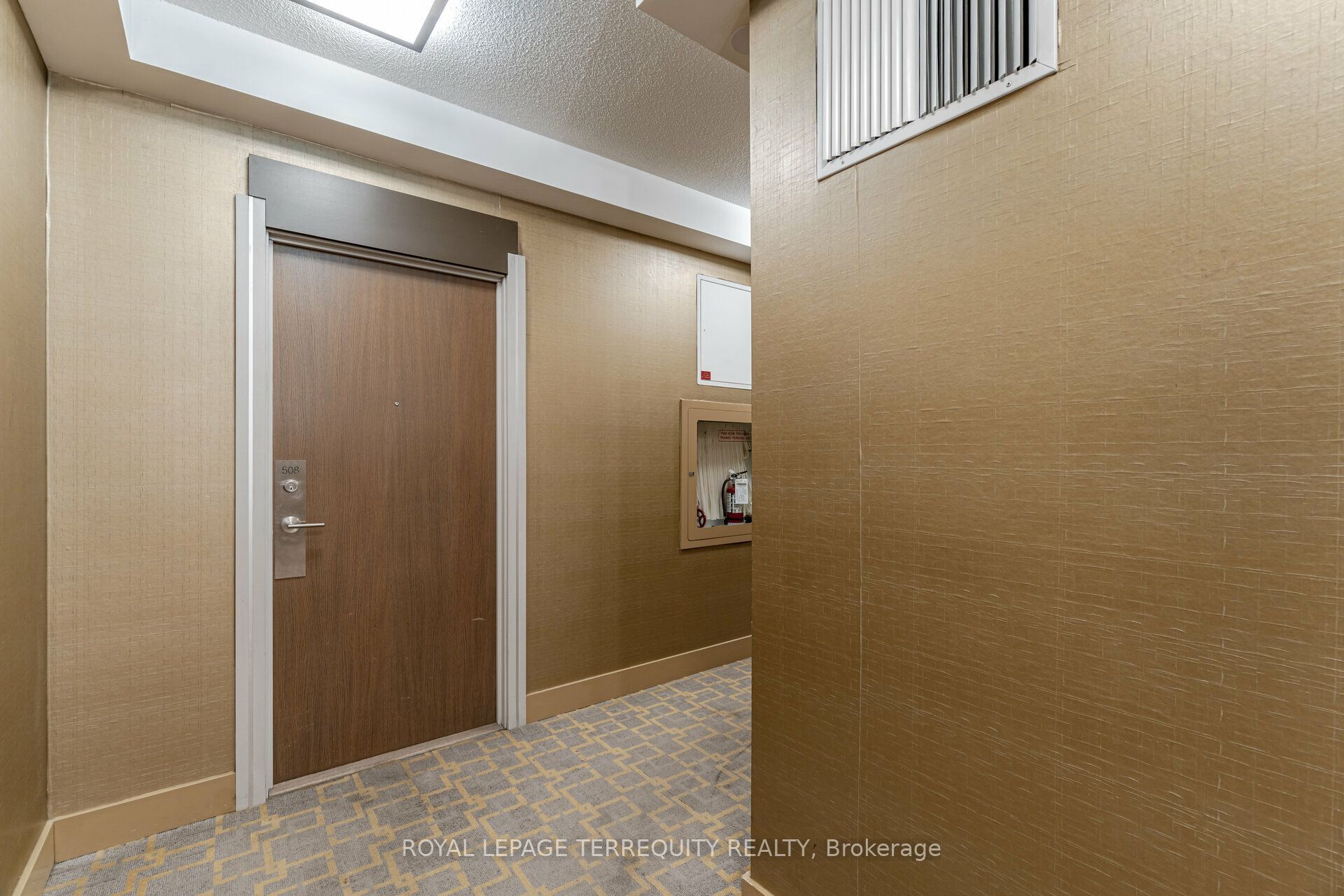 3985 Grand Park Drive 508 Property Photo 4