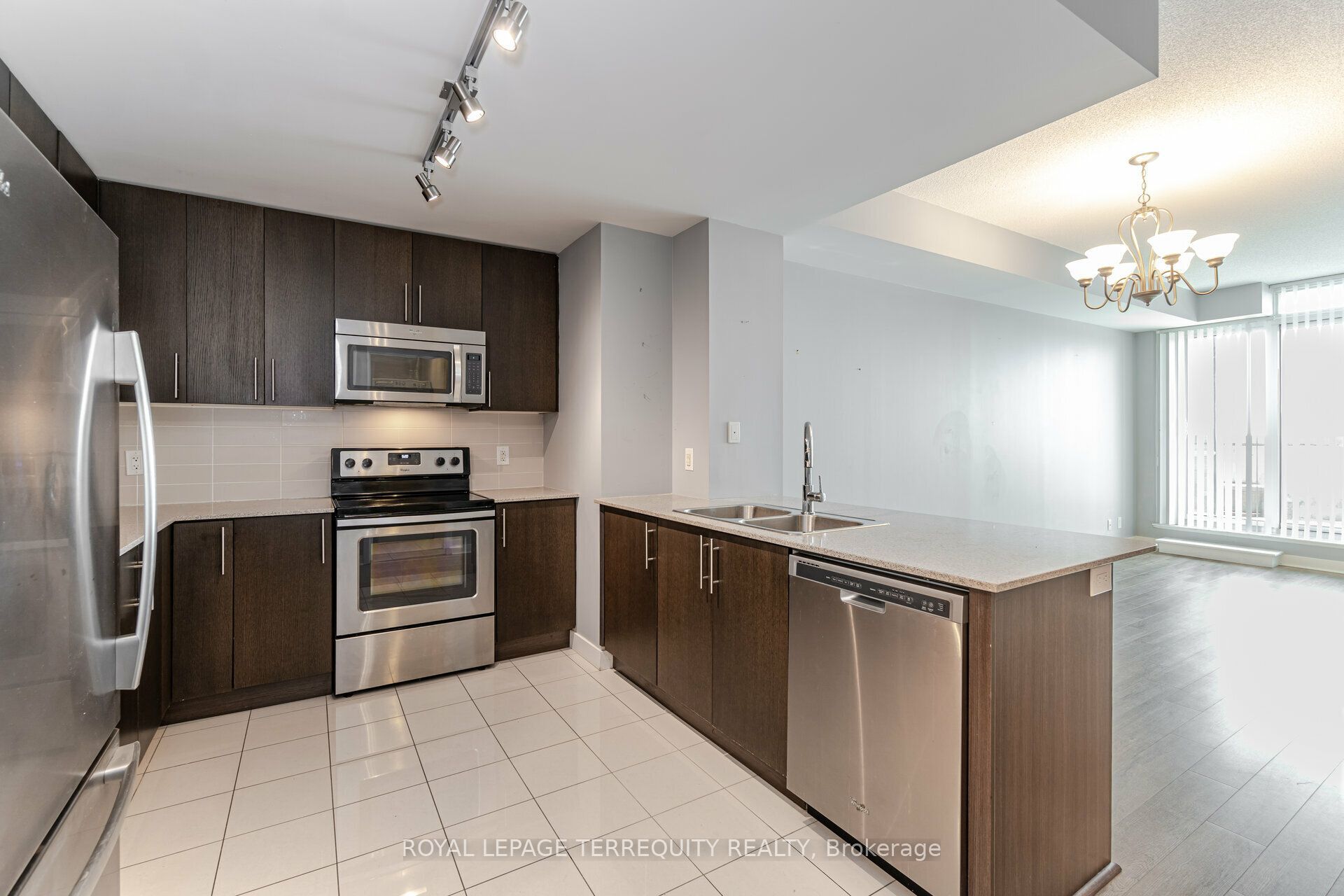 3985 Grand Park Drive 508 Property Photo 10