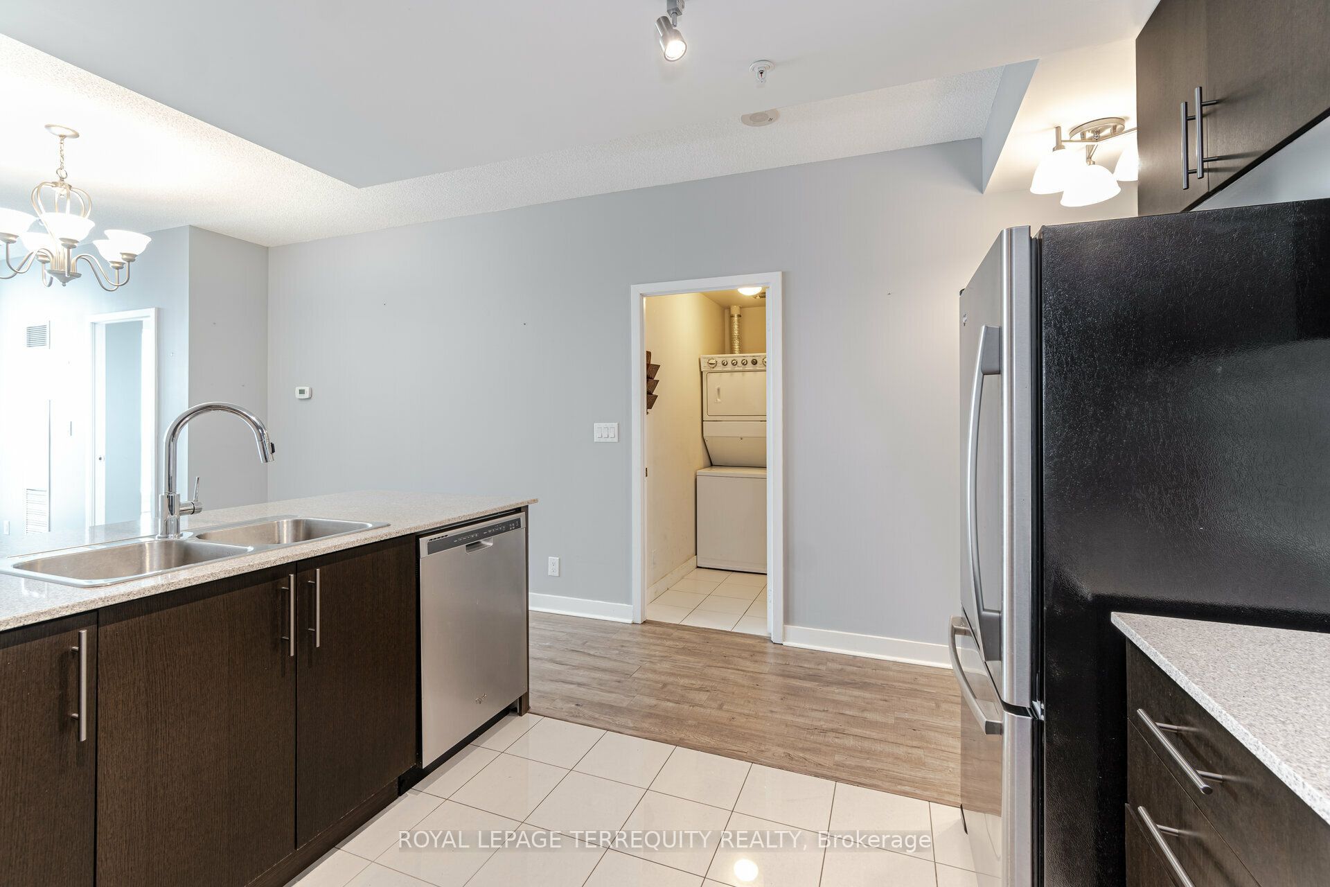 3985 Grand Park Drive 508 Property Photo 12