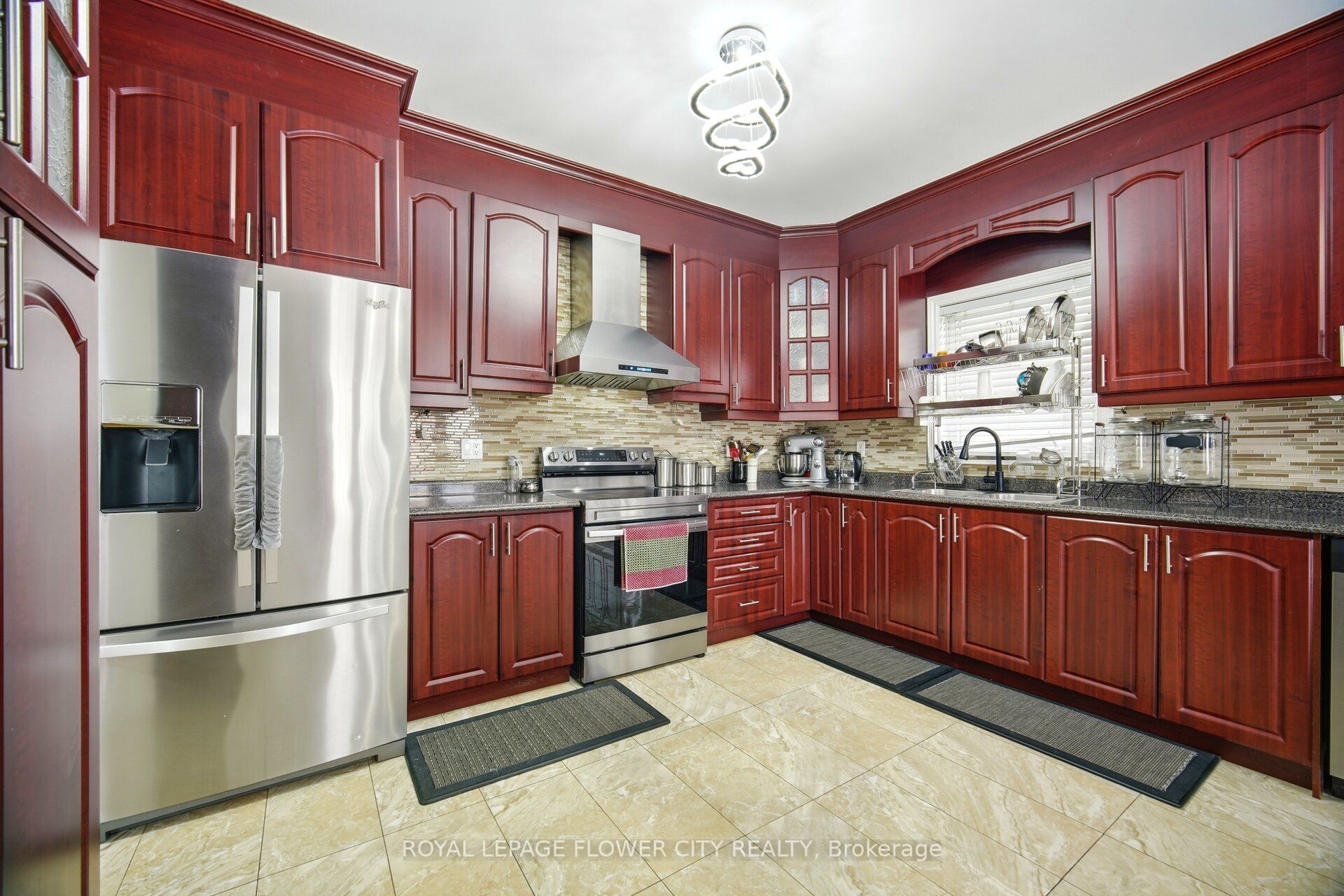 67 Olde Town Road Property Photo 11