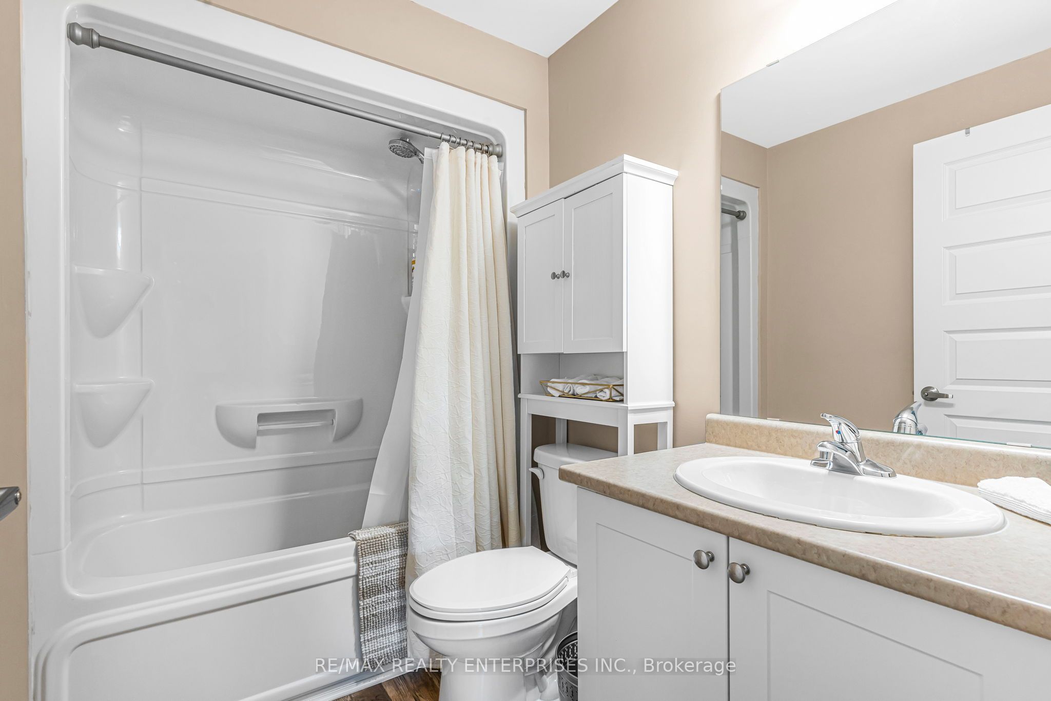 610 Farmstead Drive 409 Property Photo 19