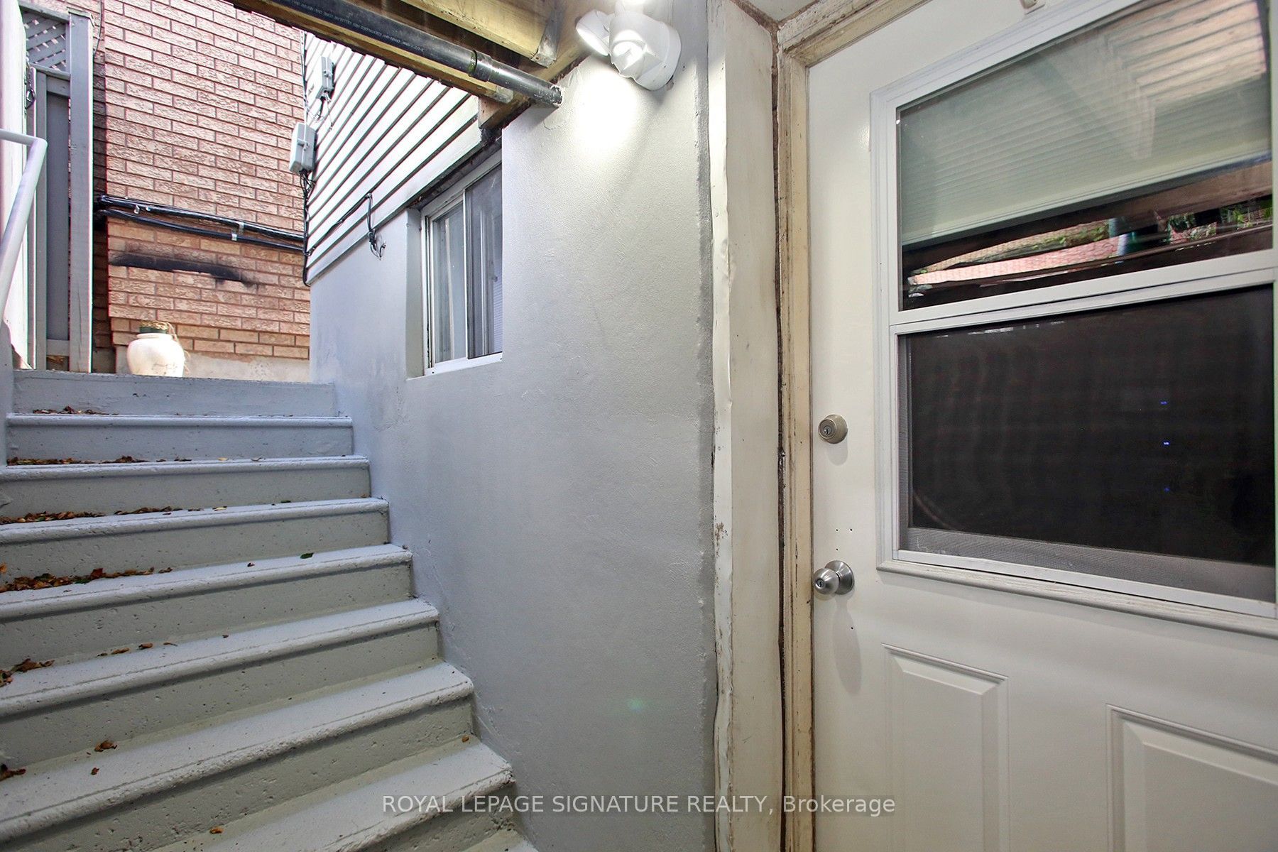 10 Armstrong Street Property Photo 1