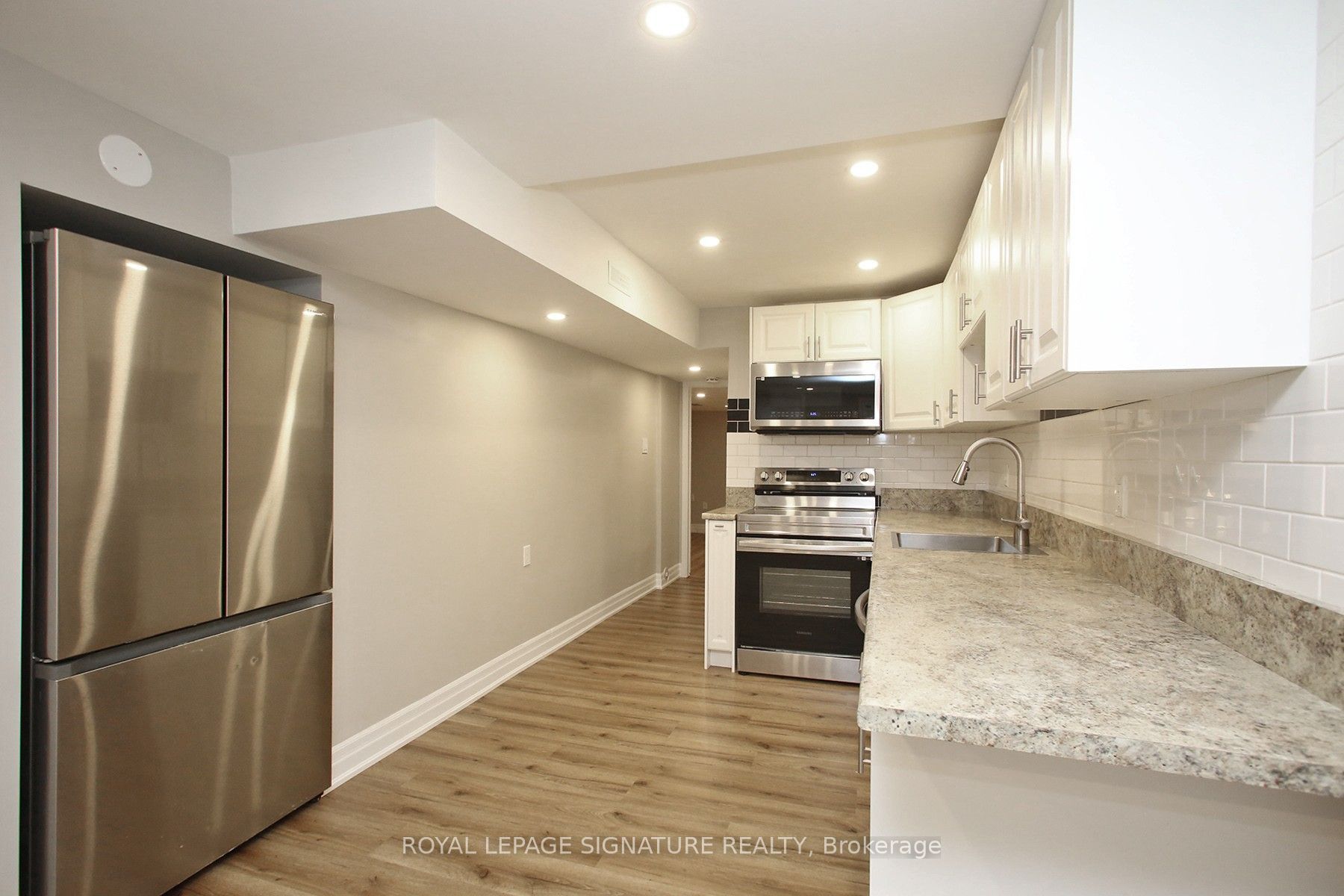 10 Armstrong Street Property Photo 6