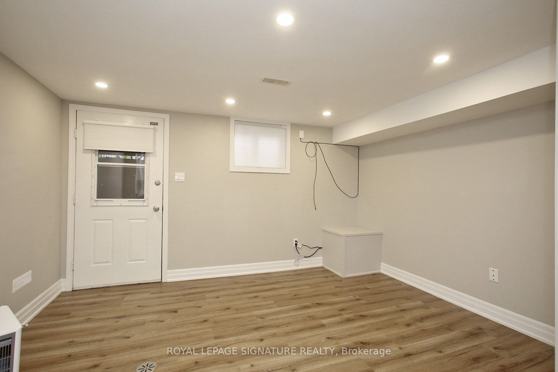 10 Armstrong Street Property Photo 9