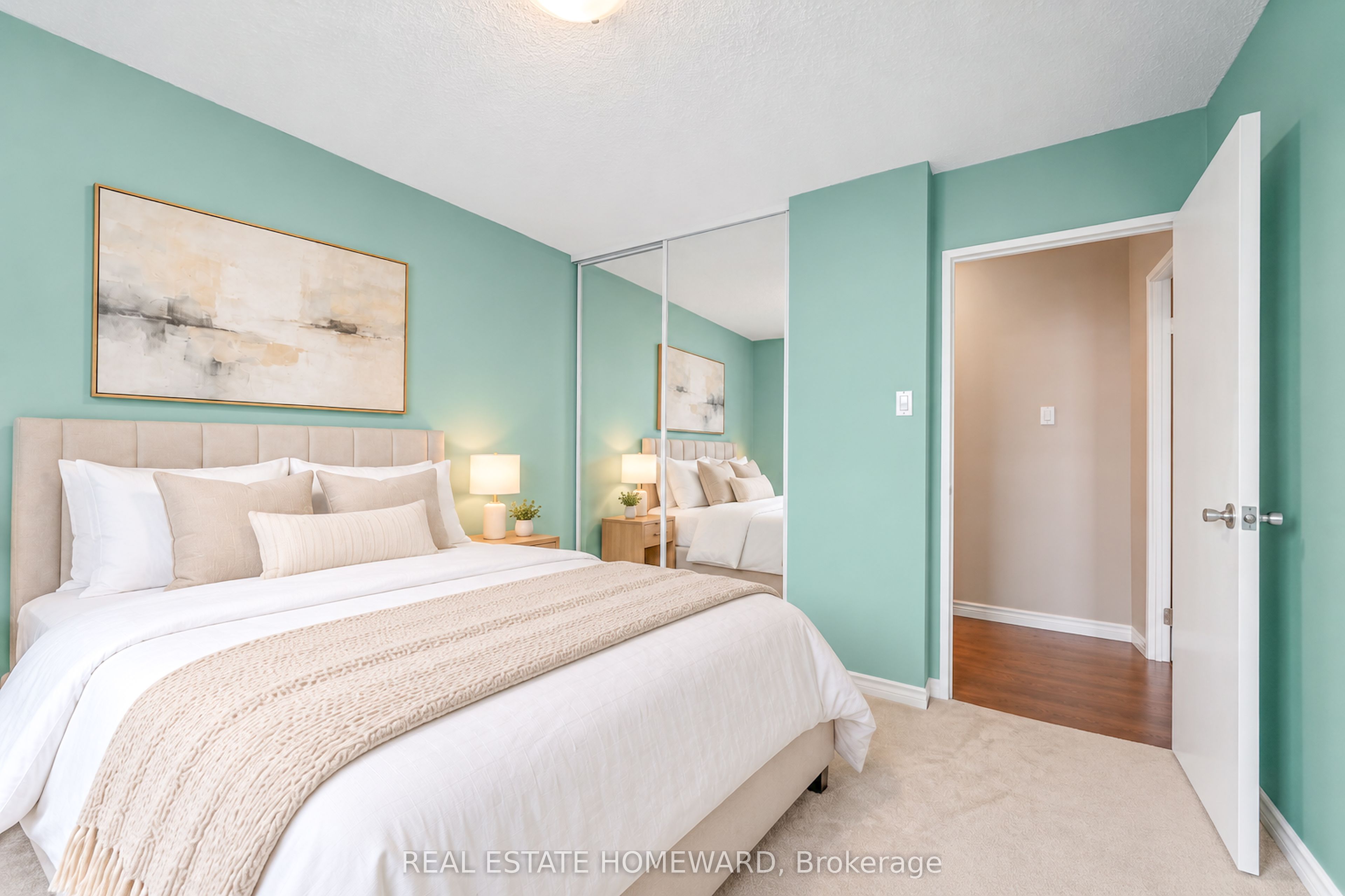 966 Inverhouse Drive 1507 Property Photo 30