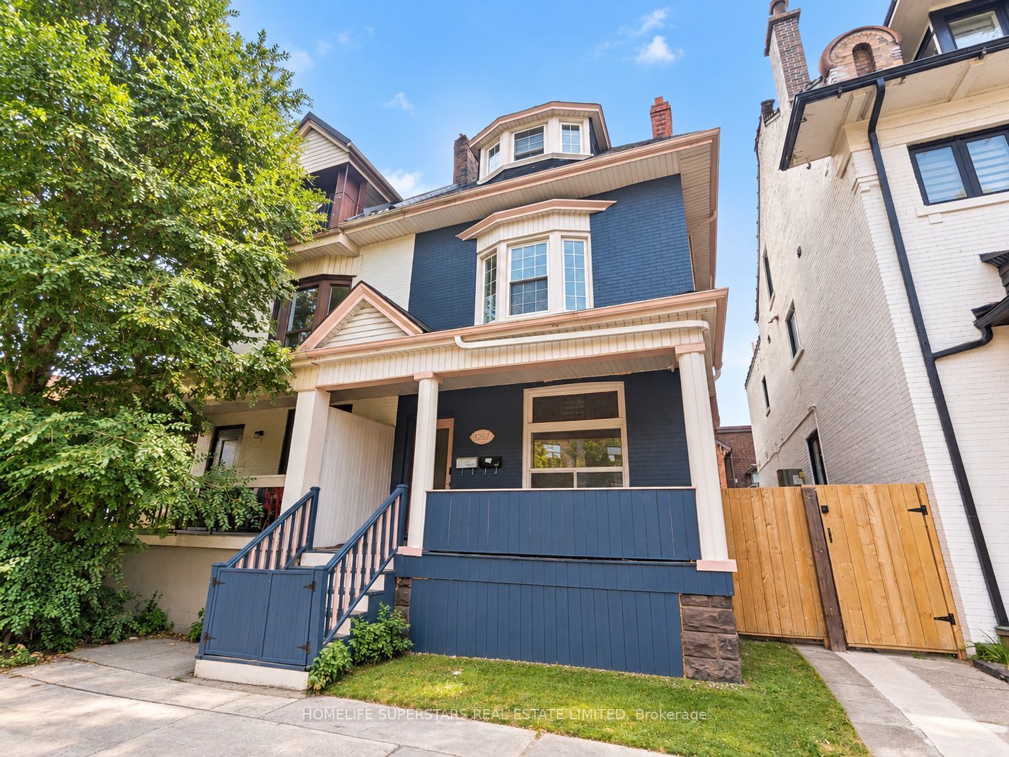 1267 King Street W Property Photo 1