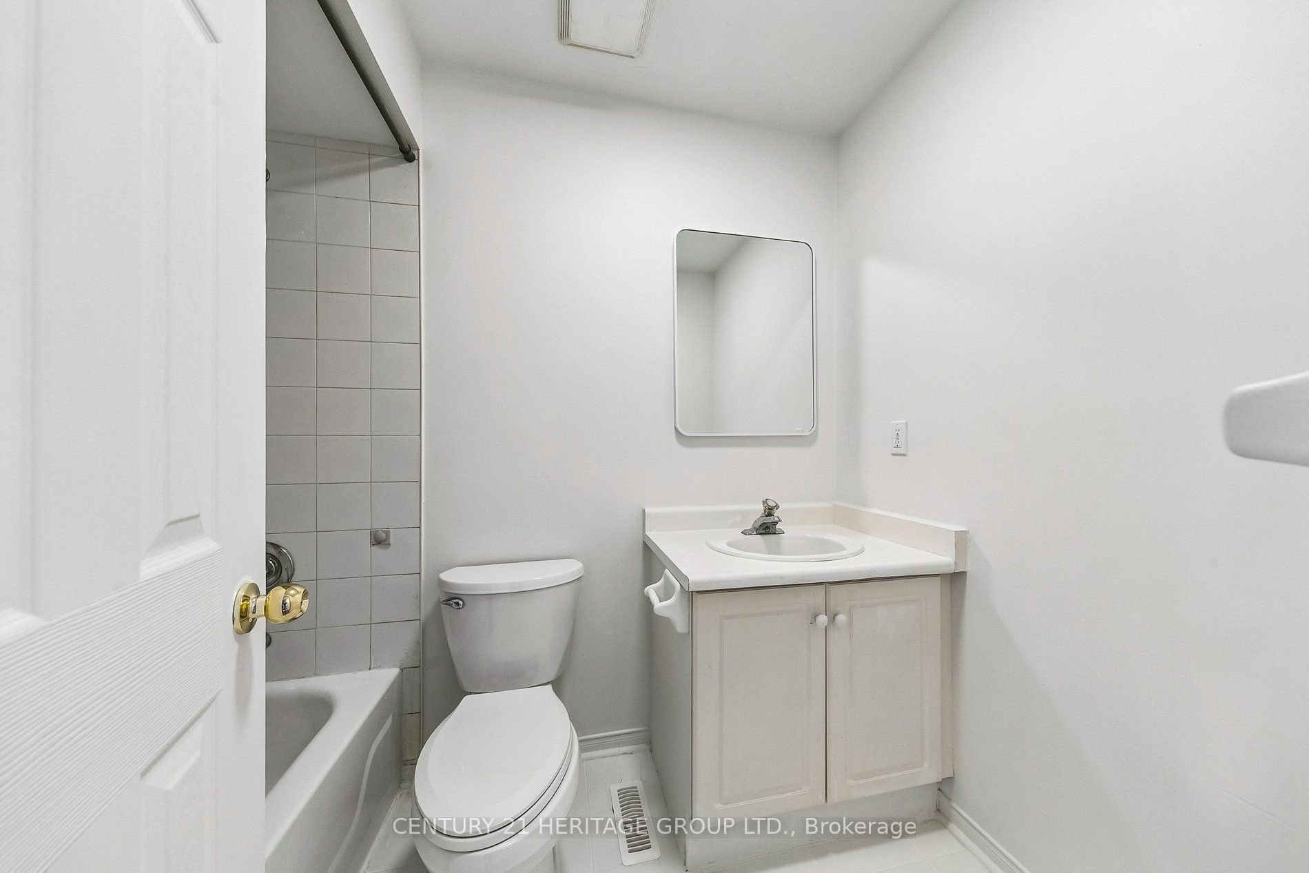 3920 Zenith Court Property Photo 34