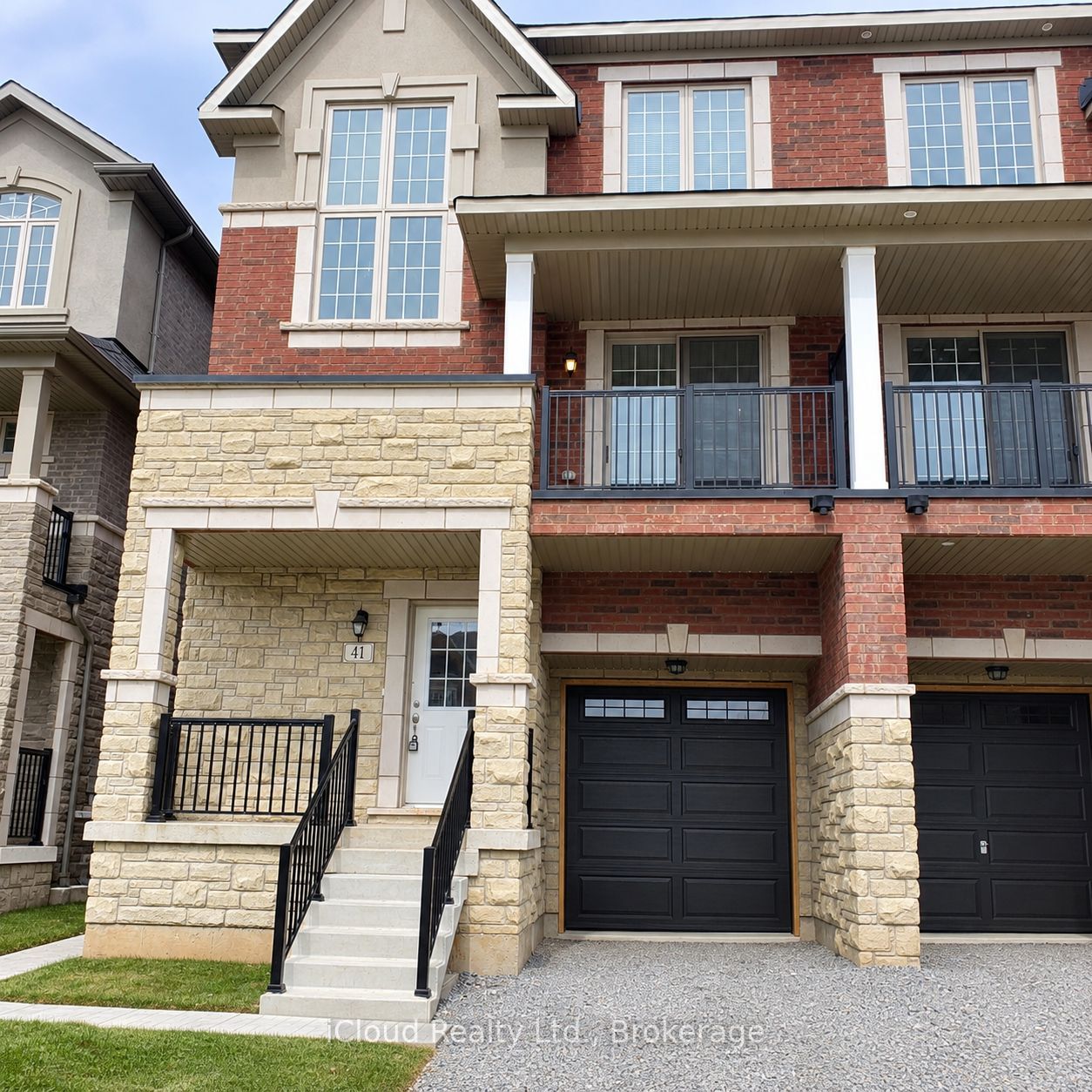 41 Allegro Drive Main Property Photo 1
