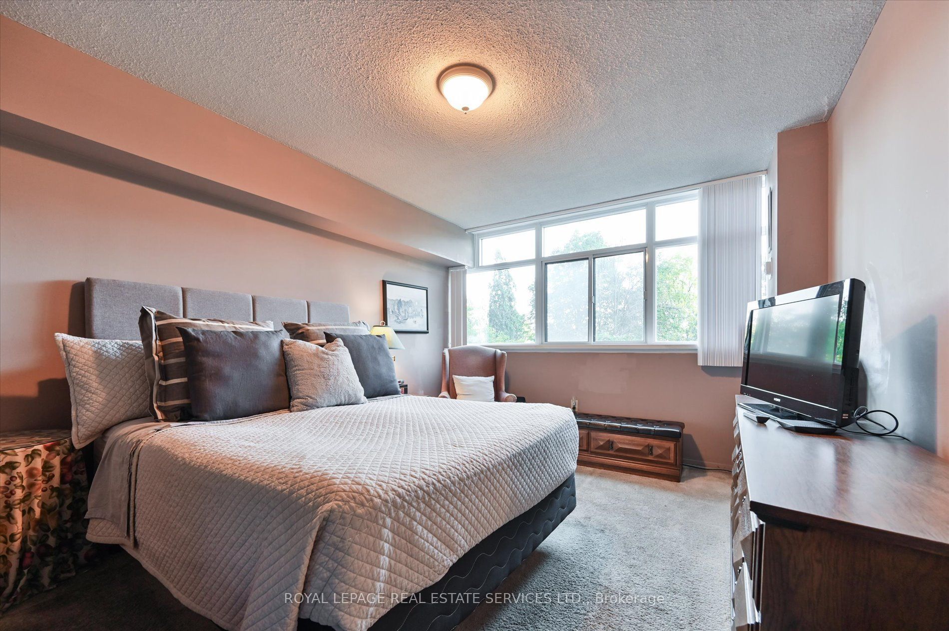 3100 Kirwin Avenue 301 Property Photo 24