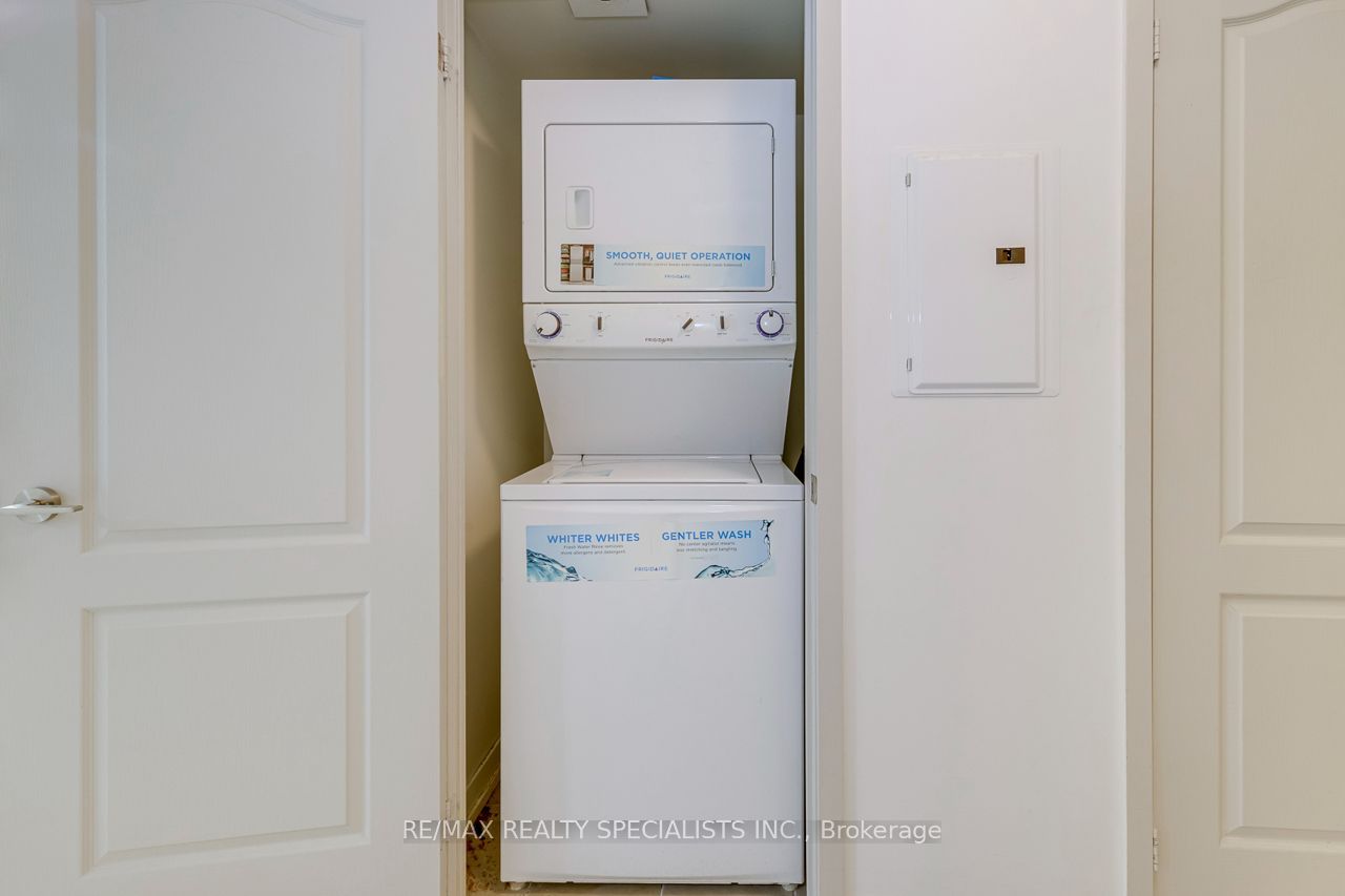 812 Landsdowne Avenue 103 Property Photo 20