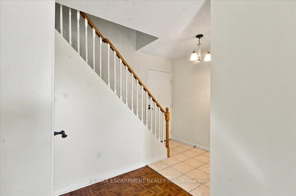 1300 Marlborough Court 322 Property Photo 5