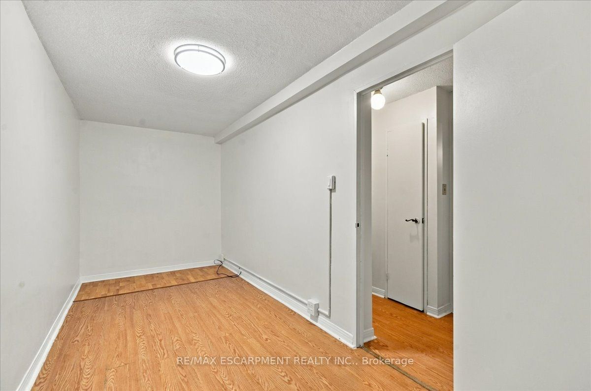 1300 Marlborough Court 322 Property Photo 26