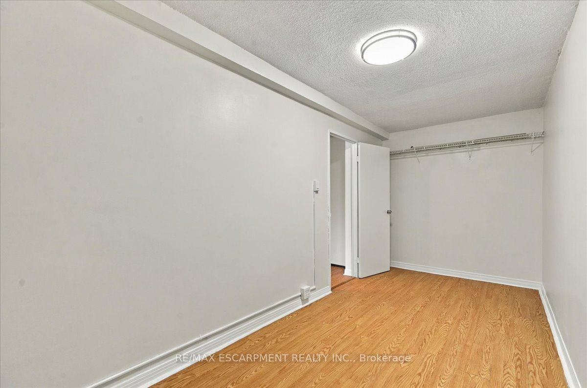 1300 Marlborough Court 322 Property Photo 27