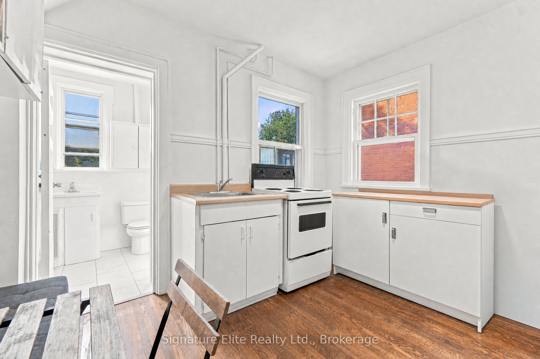272 Roncesvalles Avenue Property Photo 13