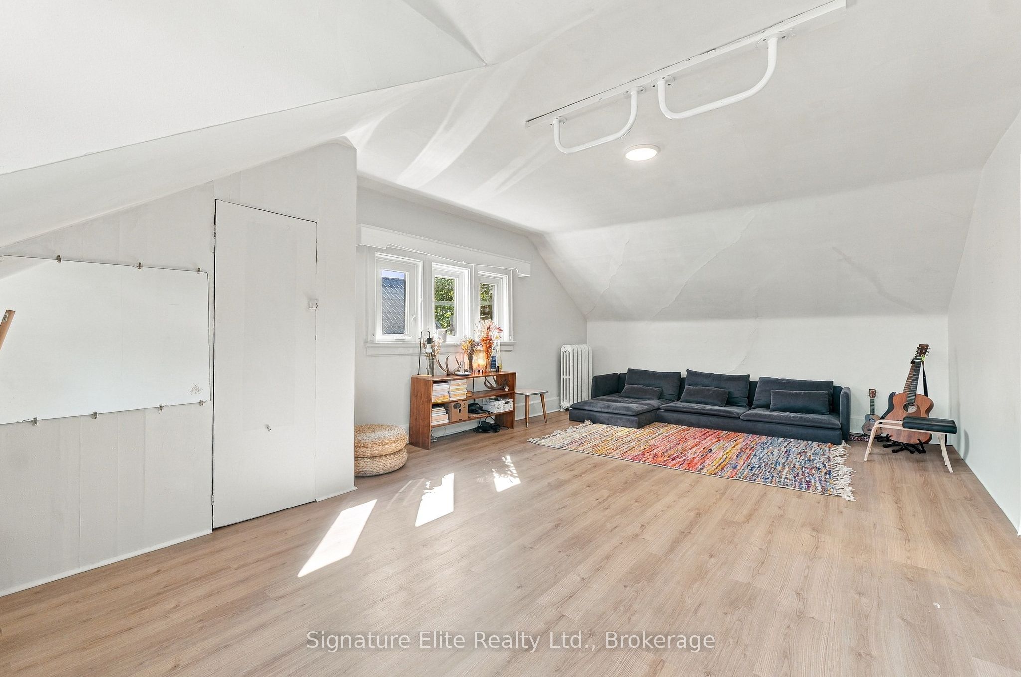 272 Roncesvalles Avenue Property Photo 36