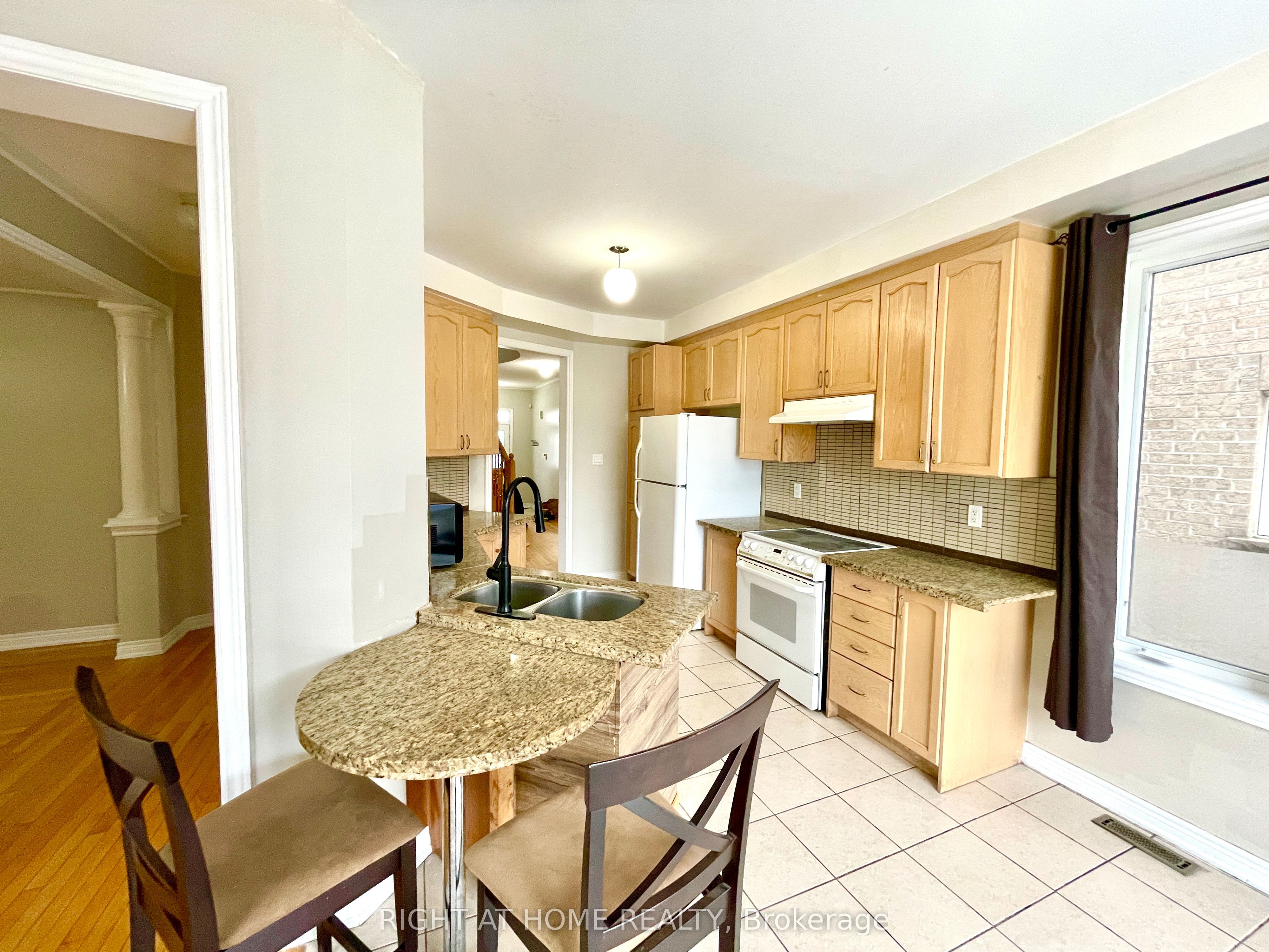 10 Vanderbrink Drive A Property Photo 1