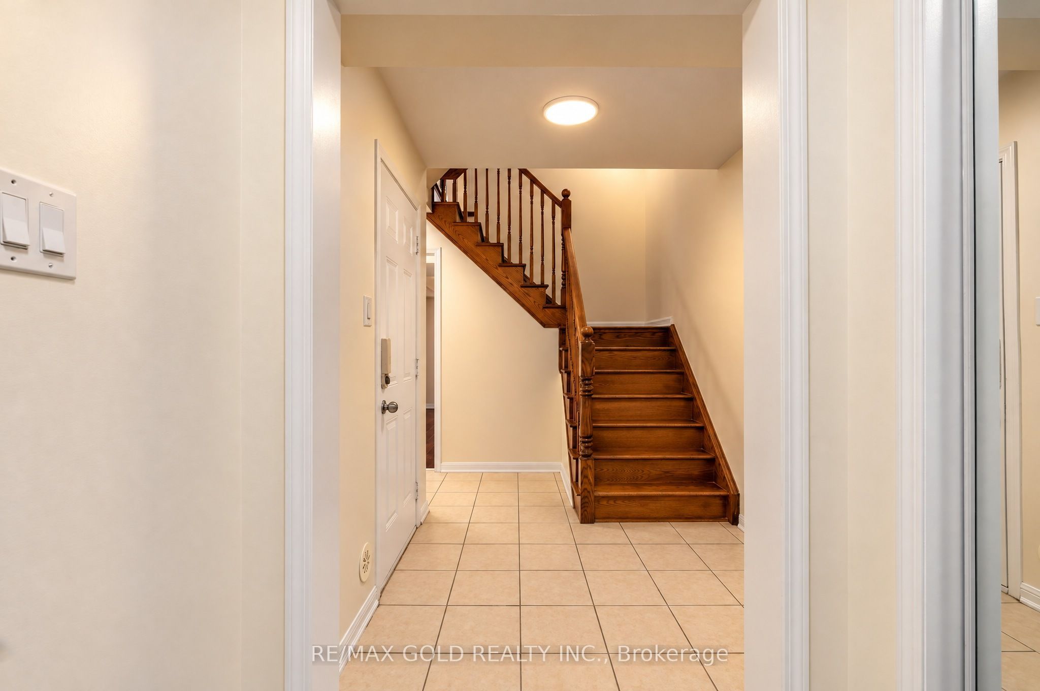 14 Memory Lane Property Photo 4