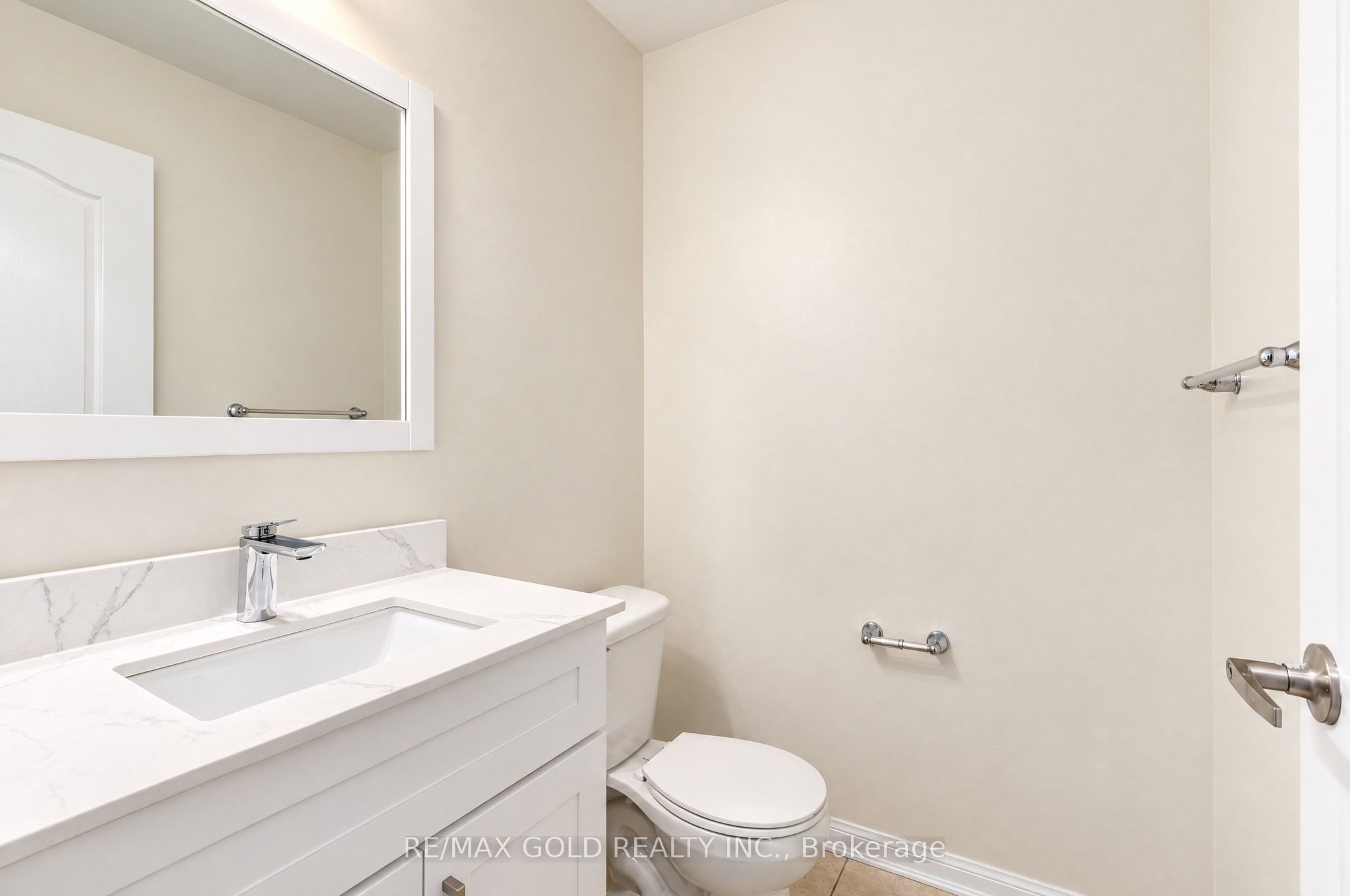14 Memory Lane Property Photo 16