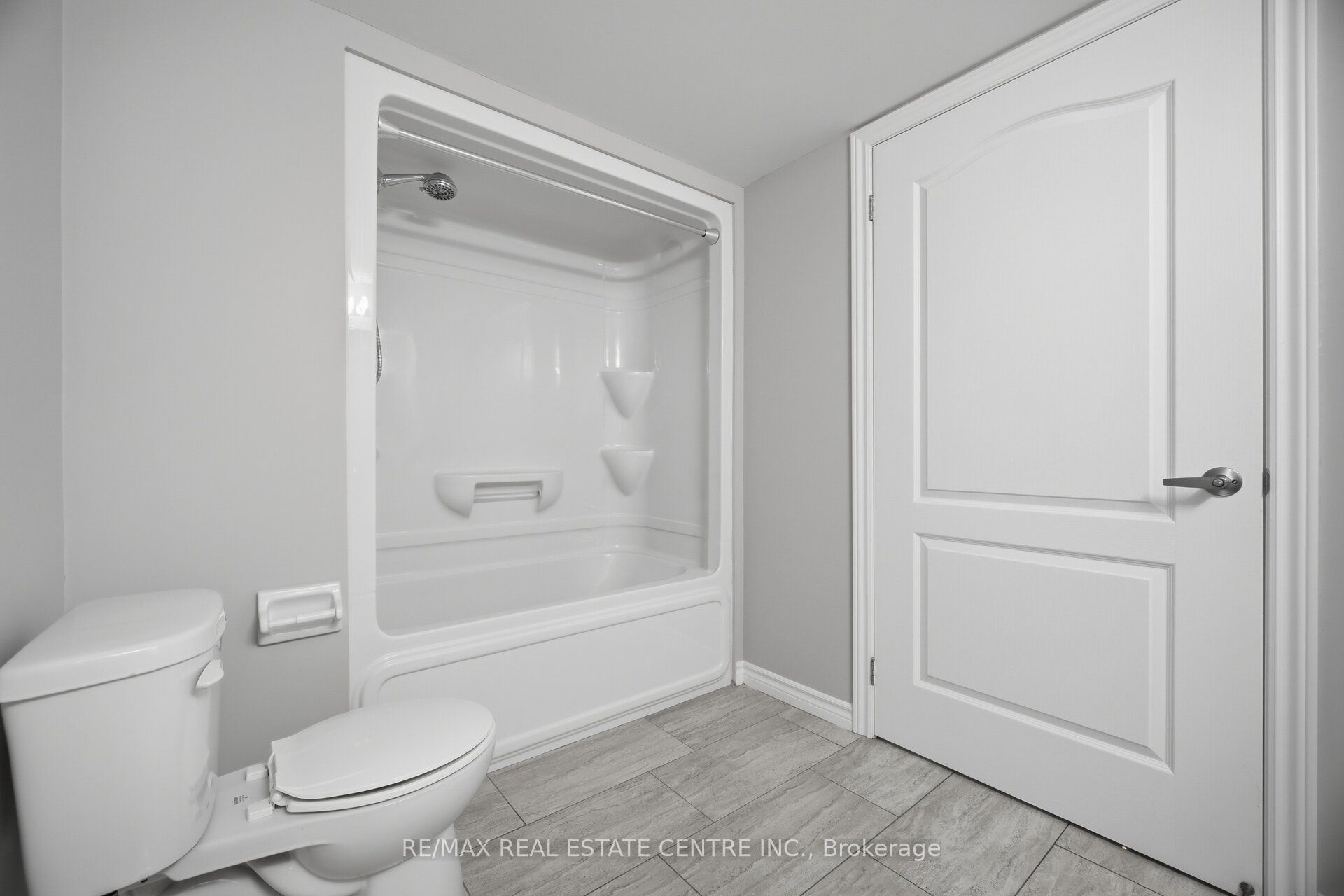1450 Main Street E 103 Property Photo 25