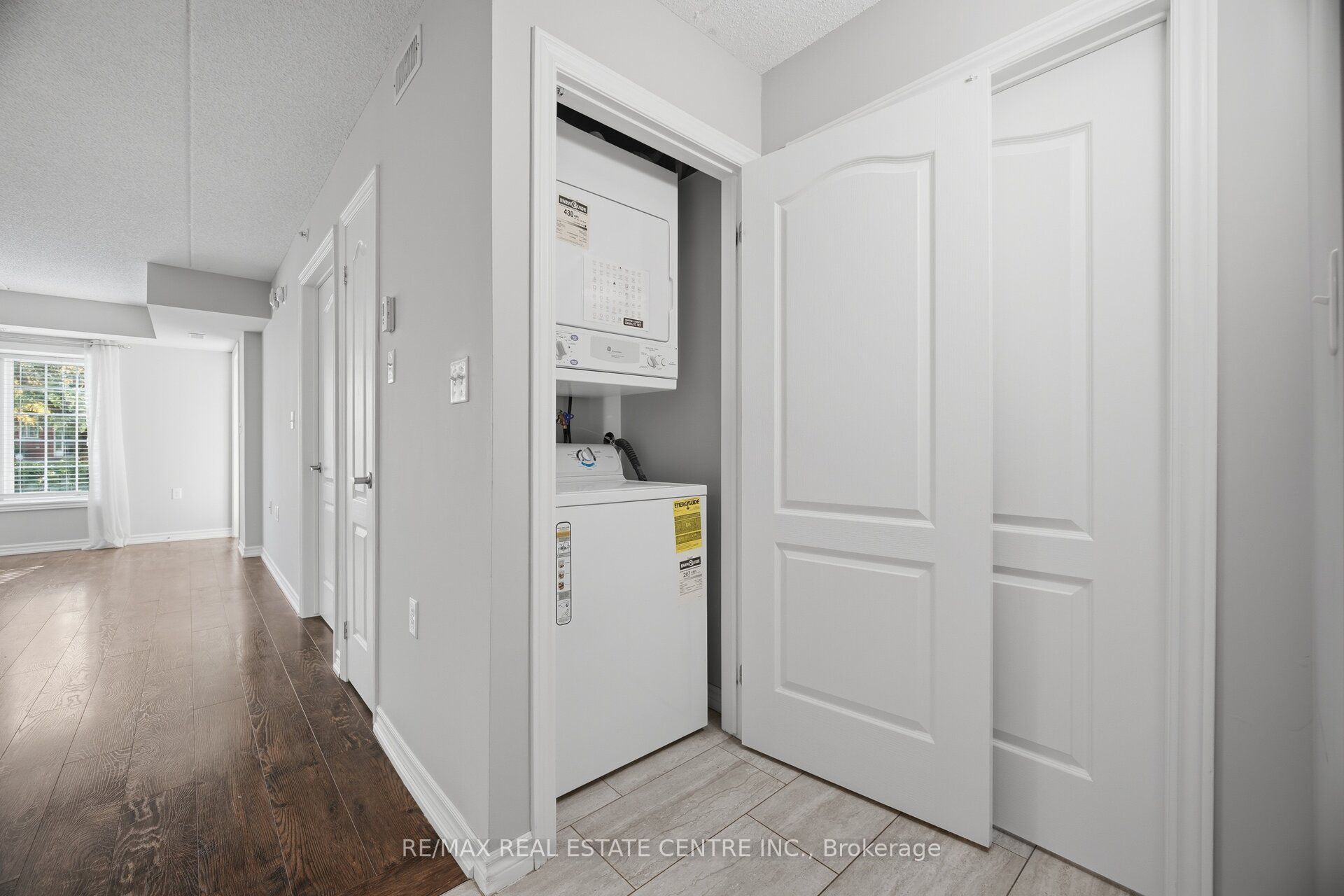 1450 Main Street E 103 Property Photo 29
