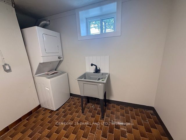 82 Verobeach Boulevard Basement Property Photo 10