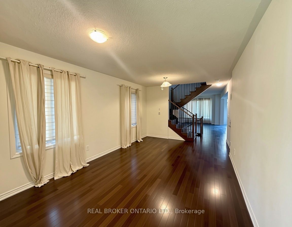 1559 Kitchen Court Property Photo 3