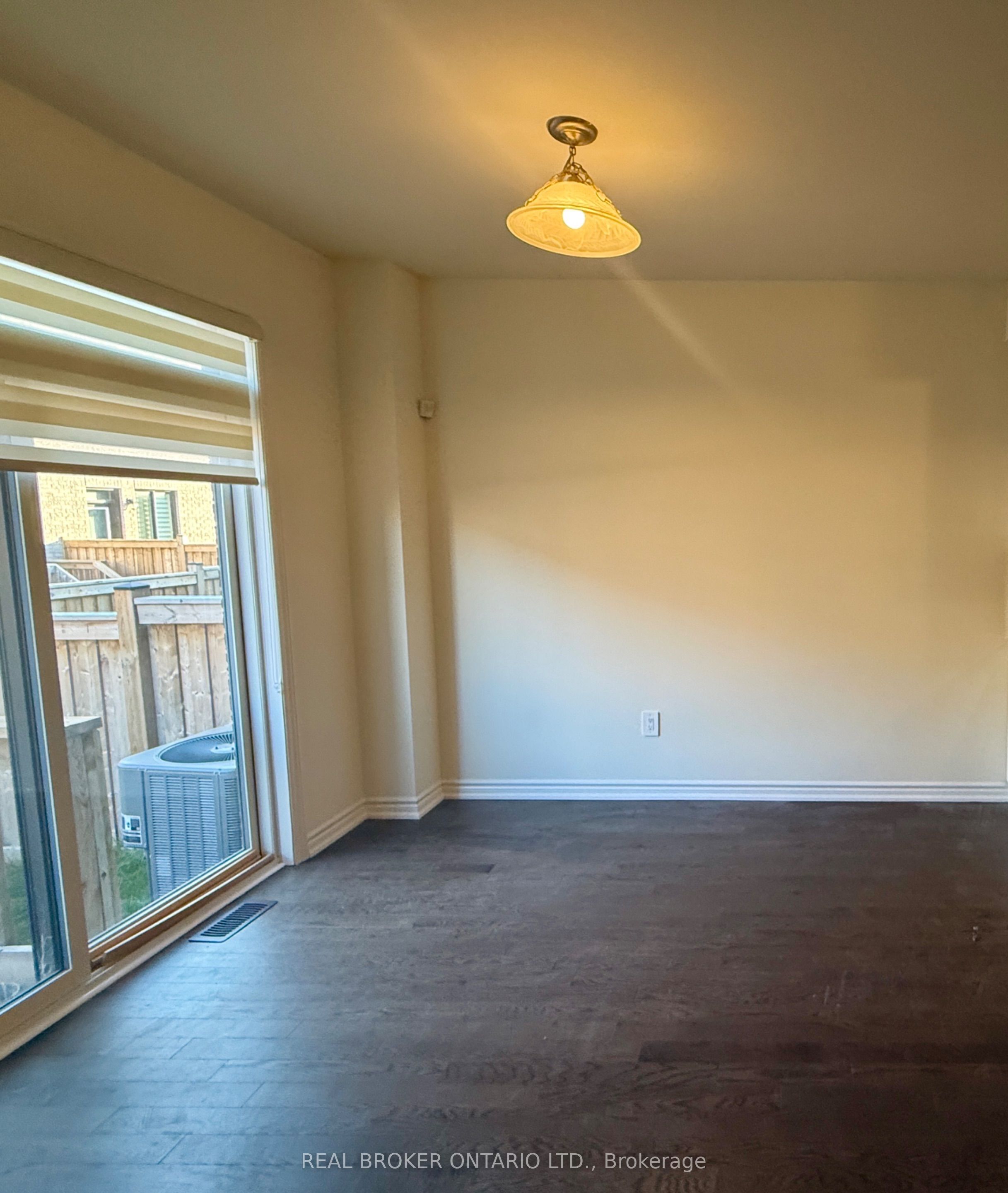 1559 Kitchen Court Property Photo 7
