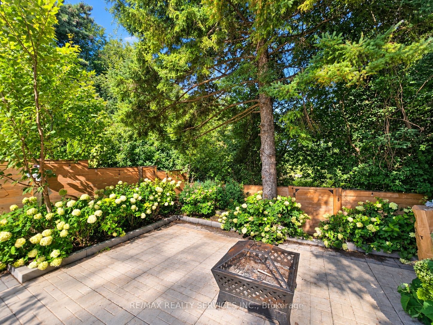 21 Mcintosh Avenue Property Photo 22
