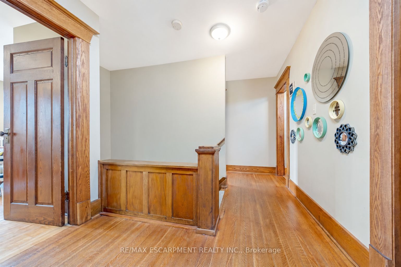 142 Martin Street 2 Property Photo 6
