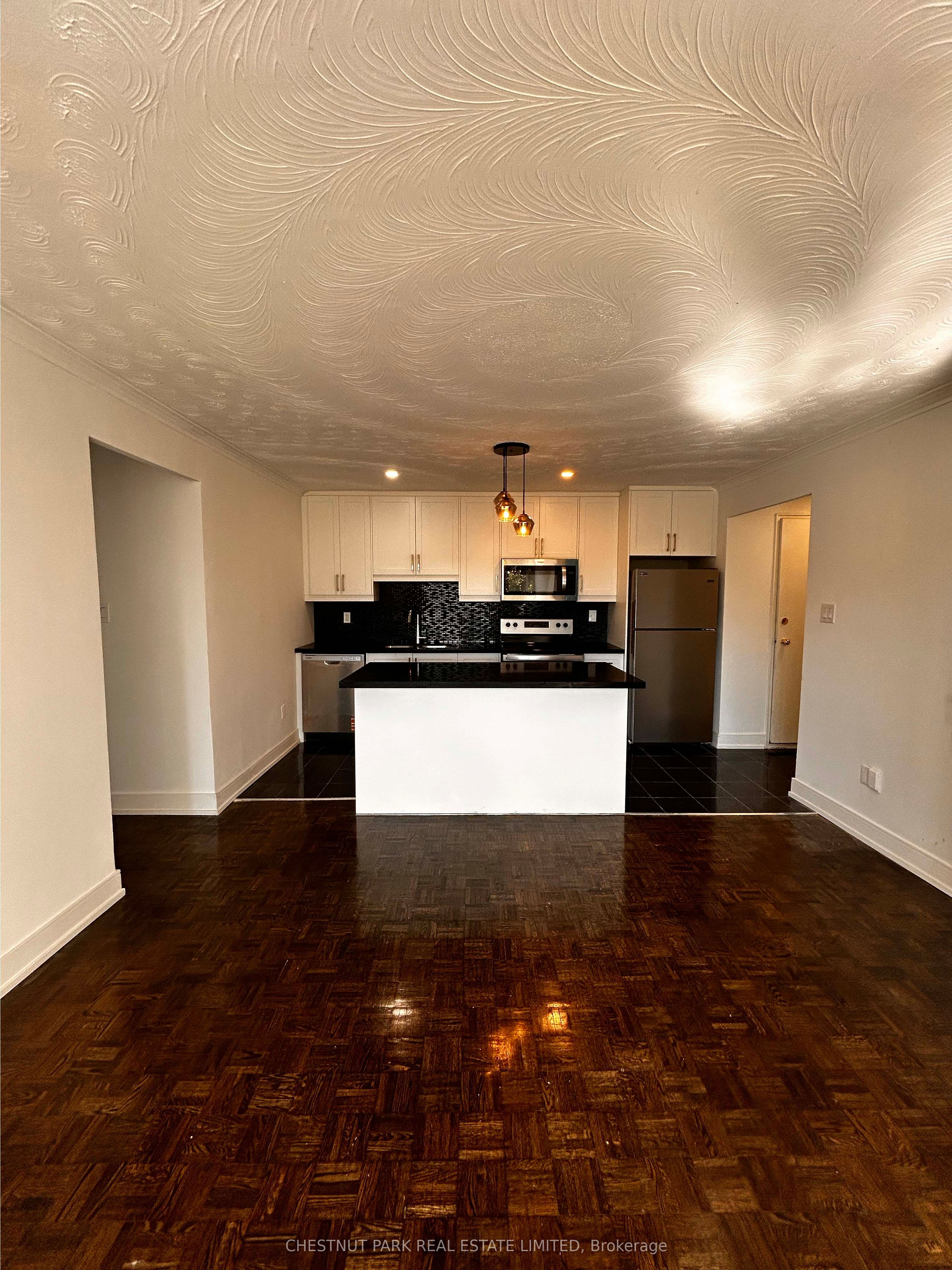 4 Superior Avenue #47 Property Photo 3