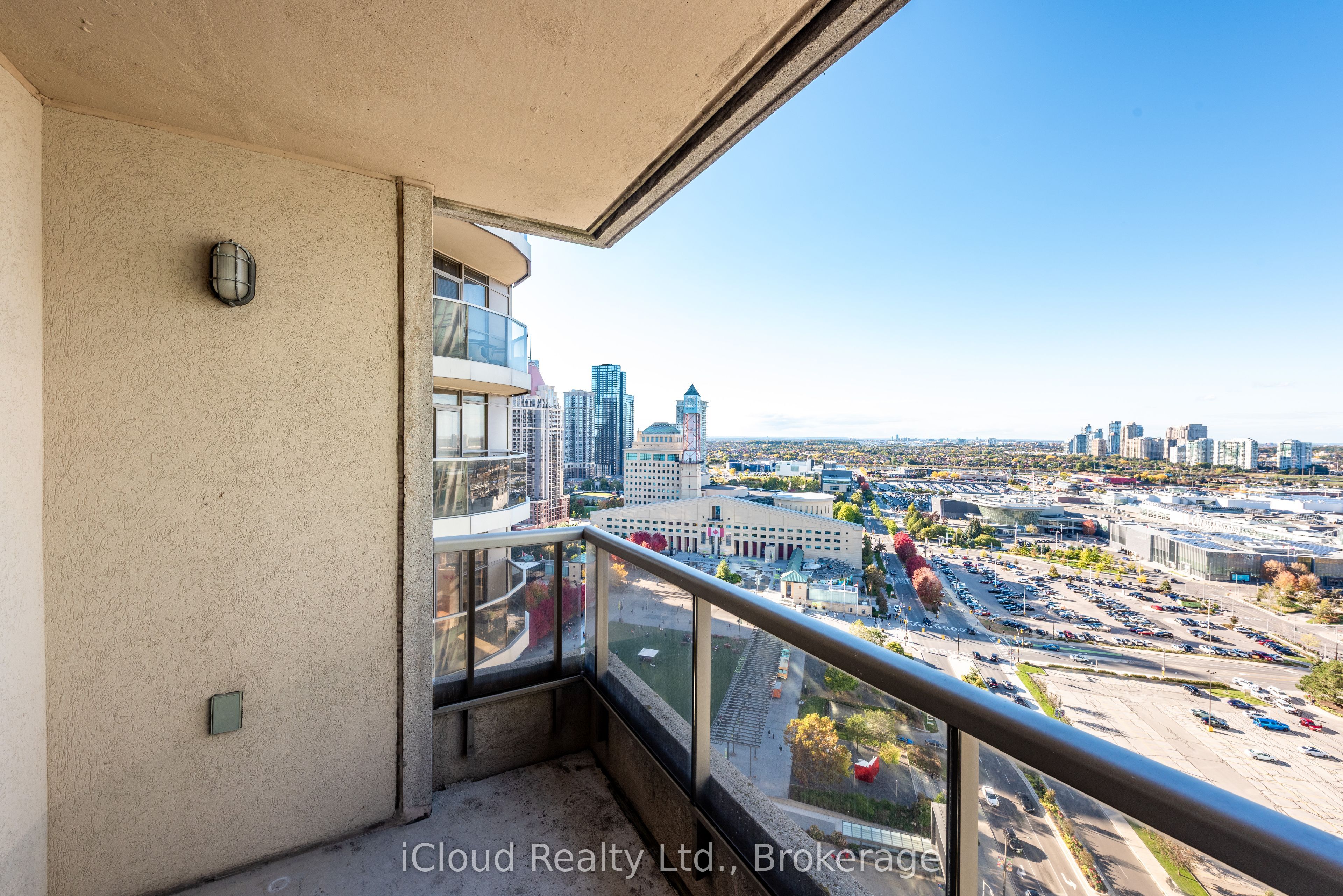 3888 Duke Of York Boulevard 2521 Property Photo 15