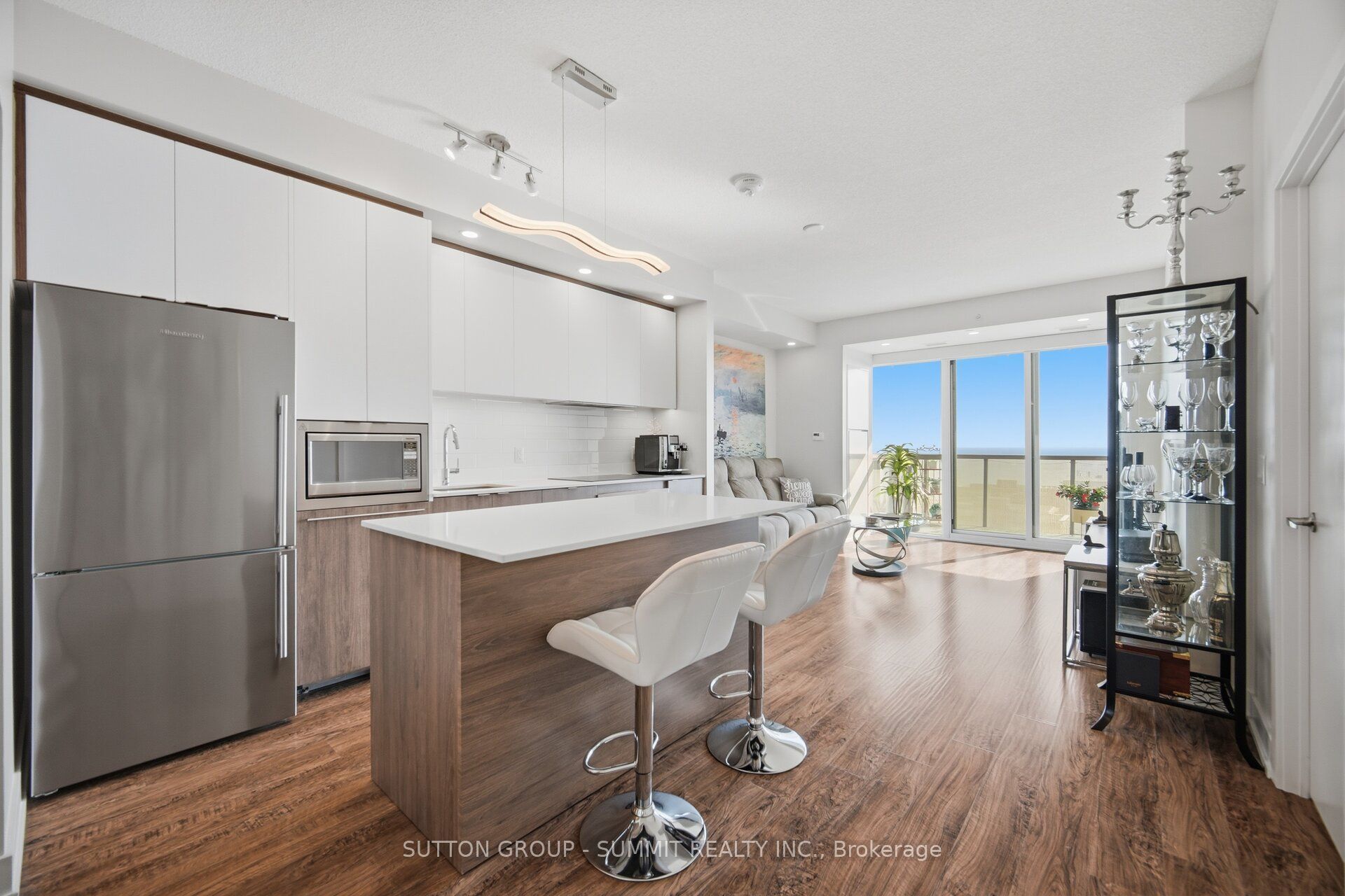 8 Ann Street 1102 Property Photo 10