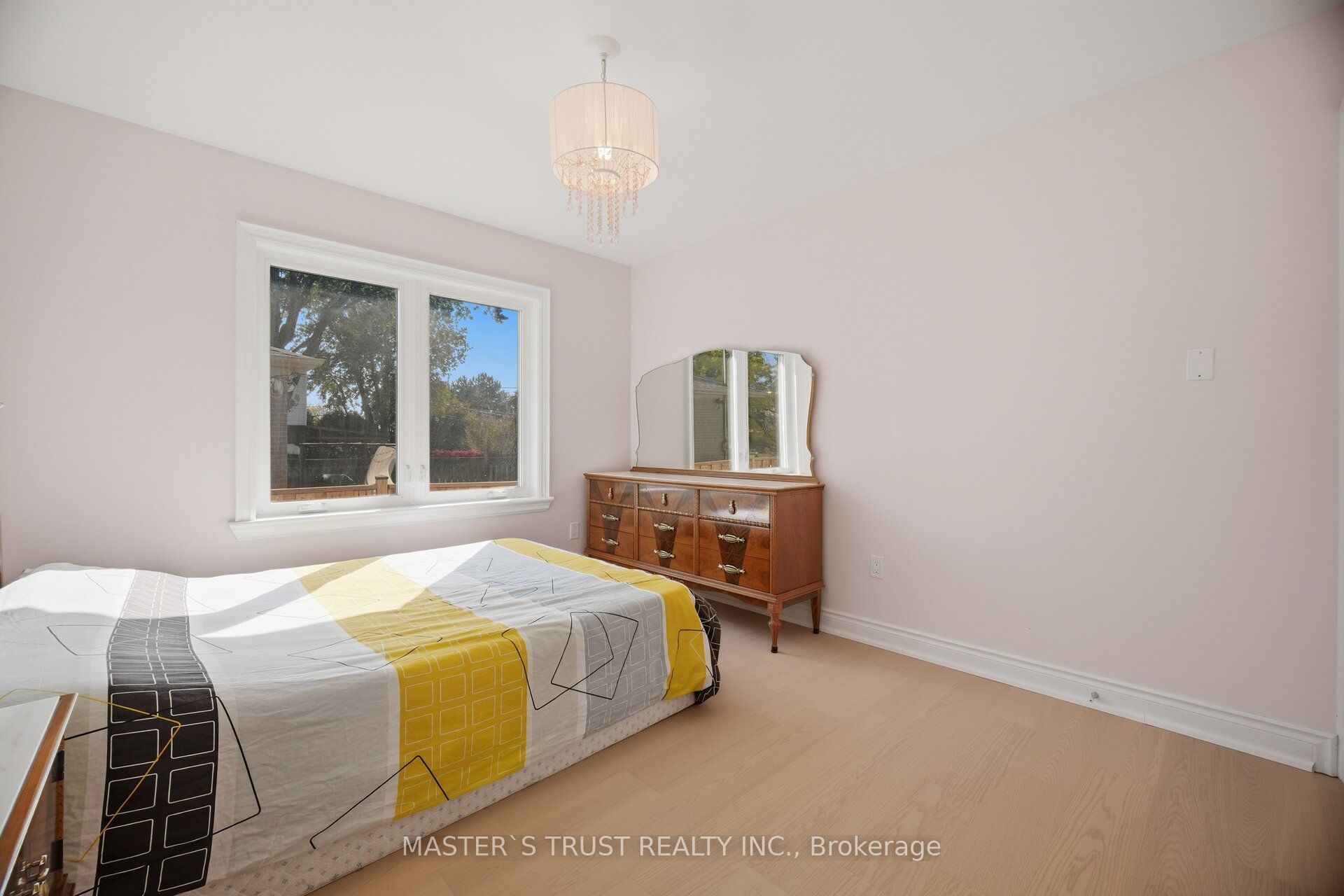 412 Sandmere Place Property Photo 18