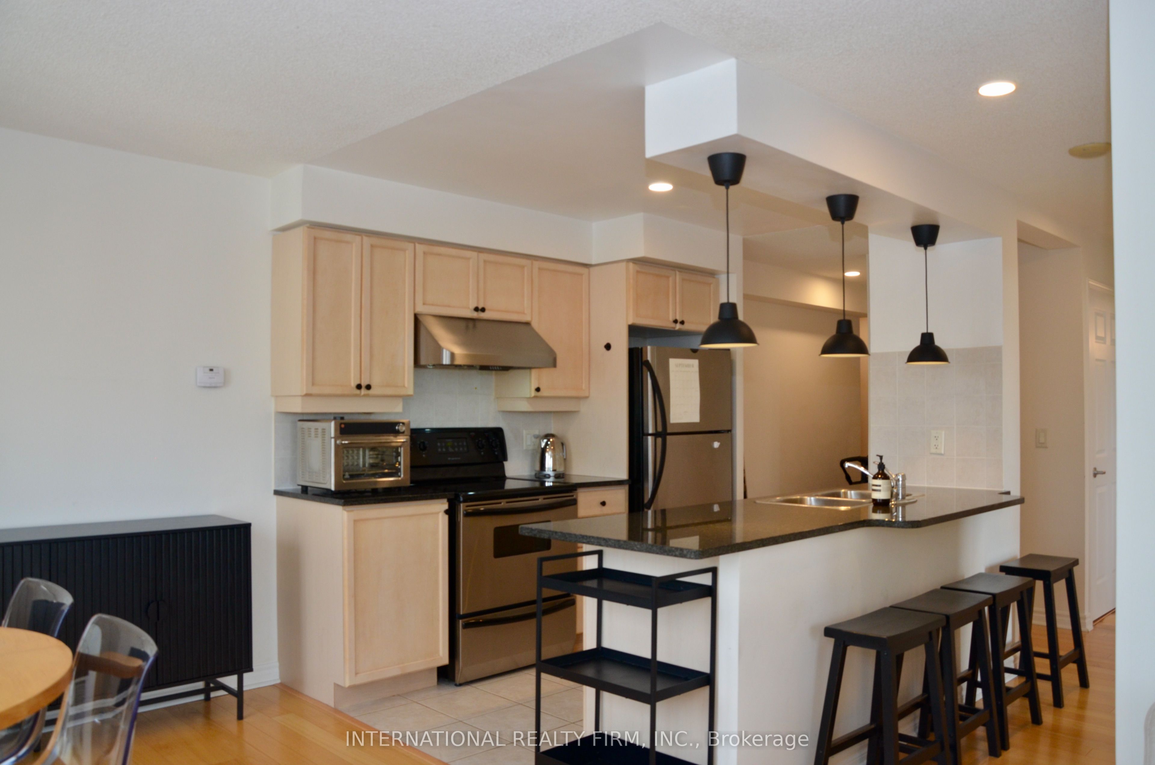 70 High Park Avenue 1403 Property Photo 1