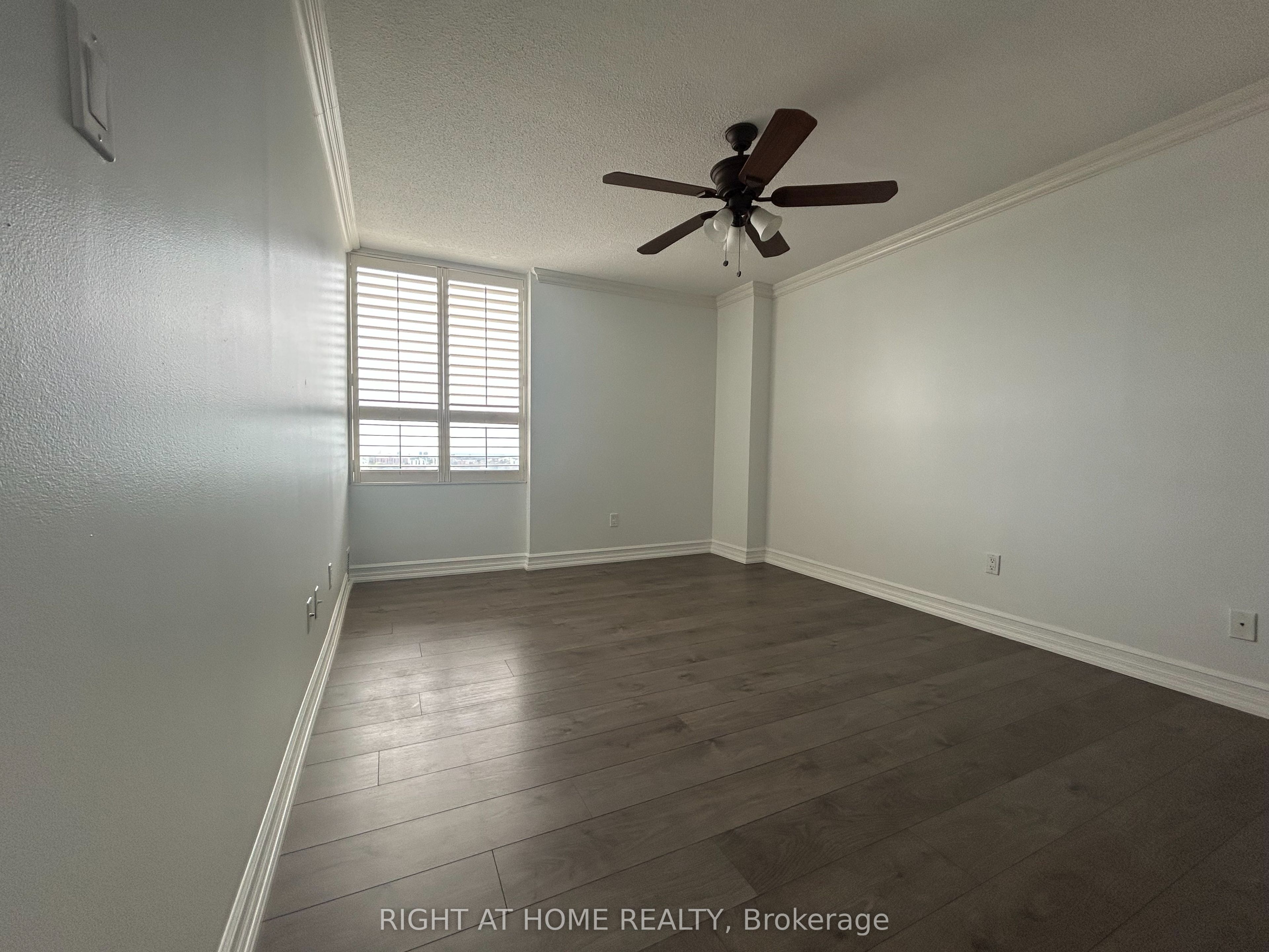 20 Mississauga Valley Boulevard 1801 Property Photo 25